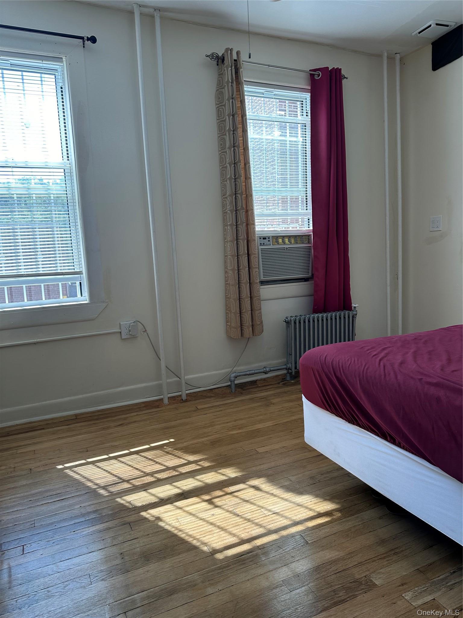 Single Family 211th  Bronx, NY 10467, MLS-979806-12