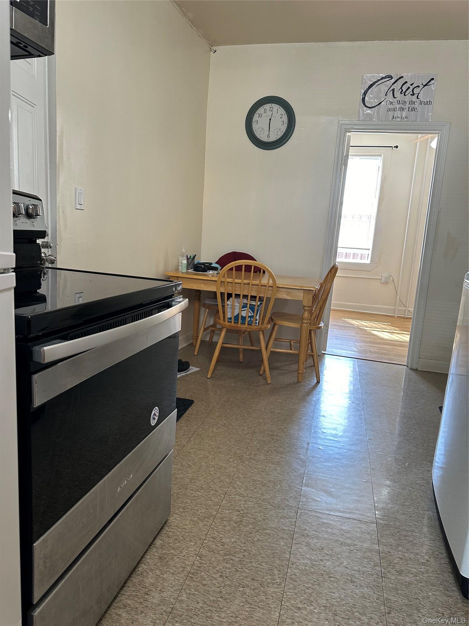 Single Family 211th  Bronx, NY 10467, MLS-979806-14