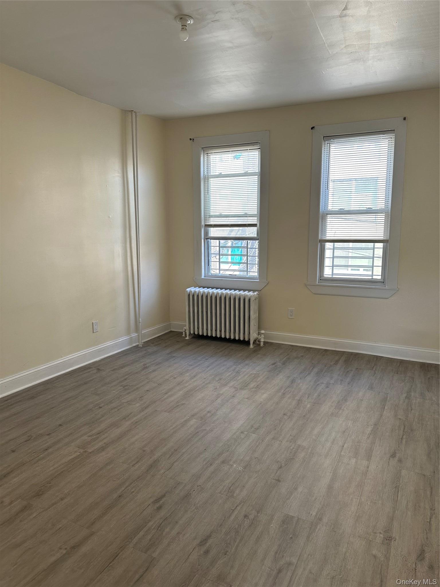 Single Family 211th  Bronx, NY 10467, MLS-979806-5