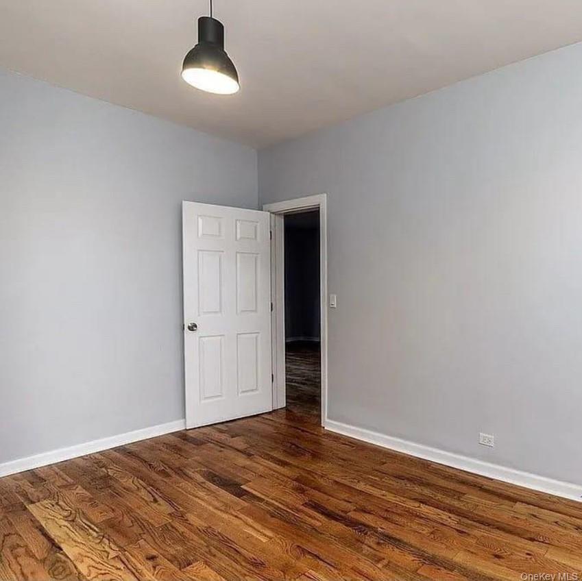 Single Family 211th Bronx, NY 10467, MLS-979810-11
