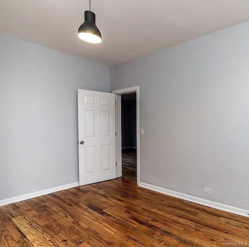 Single Family 211th Bronx, NY 10467, MLS-979810-23