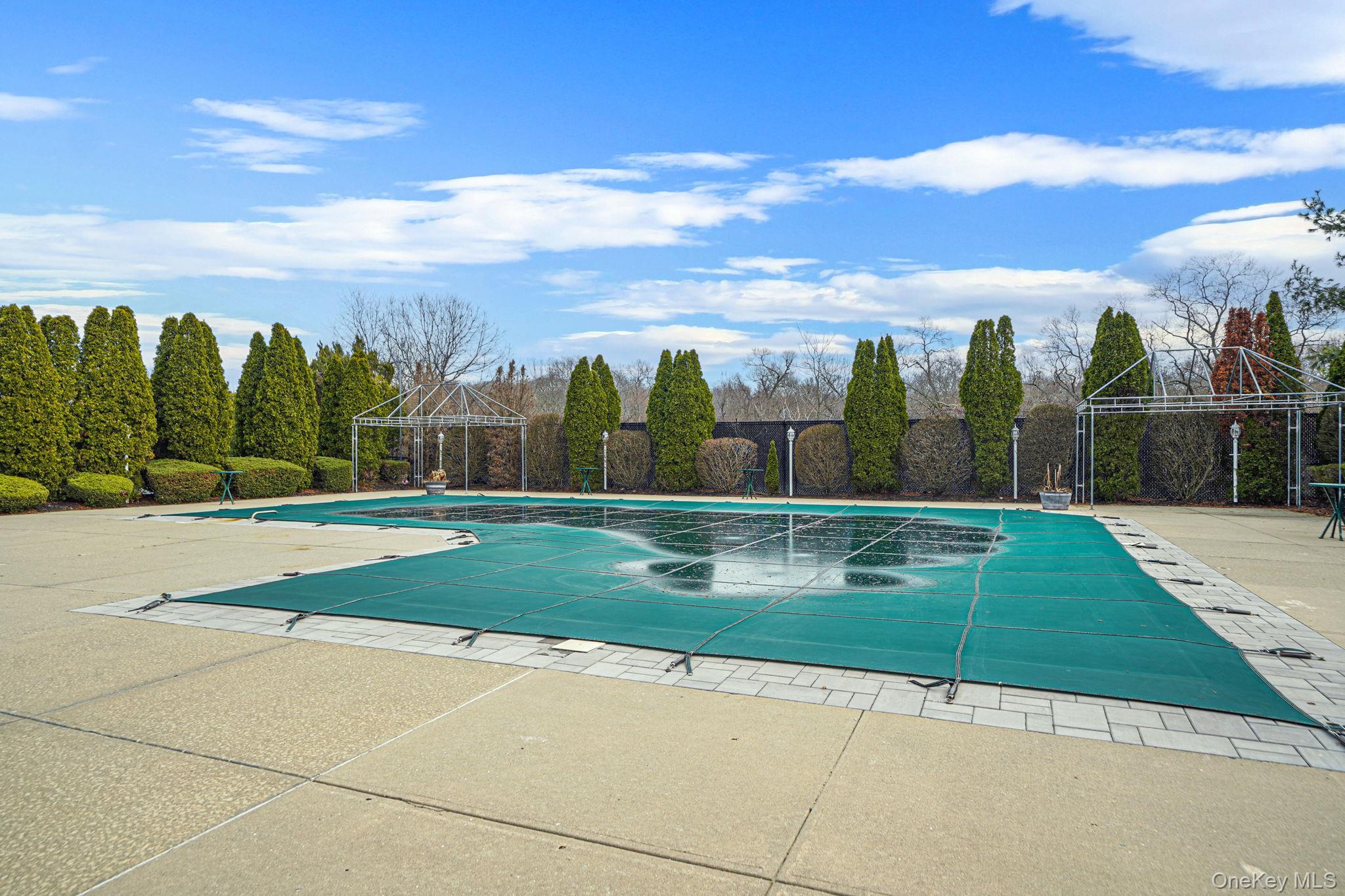 Condo Nicole Suffolk County, NY 11776, MLS-979827-32