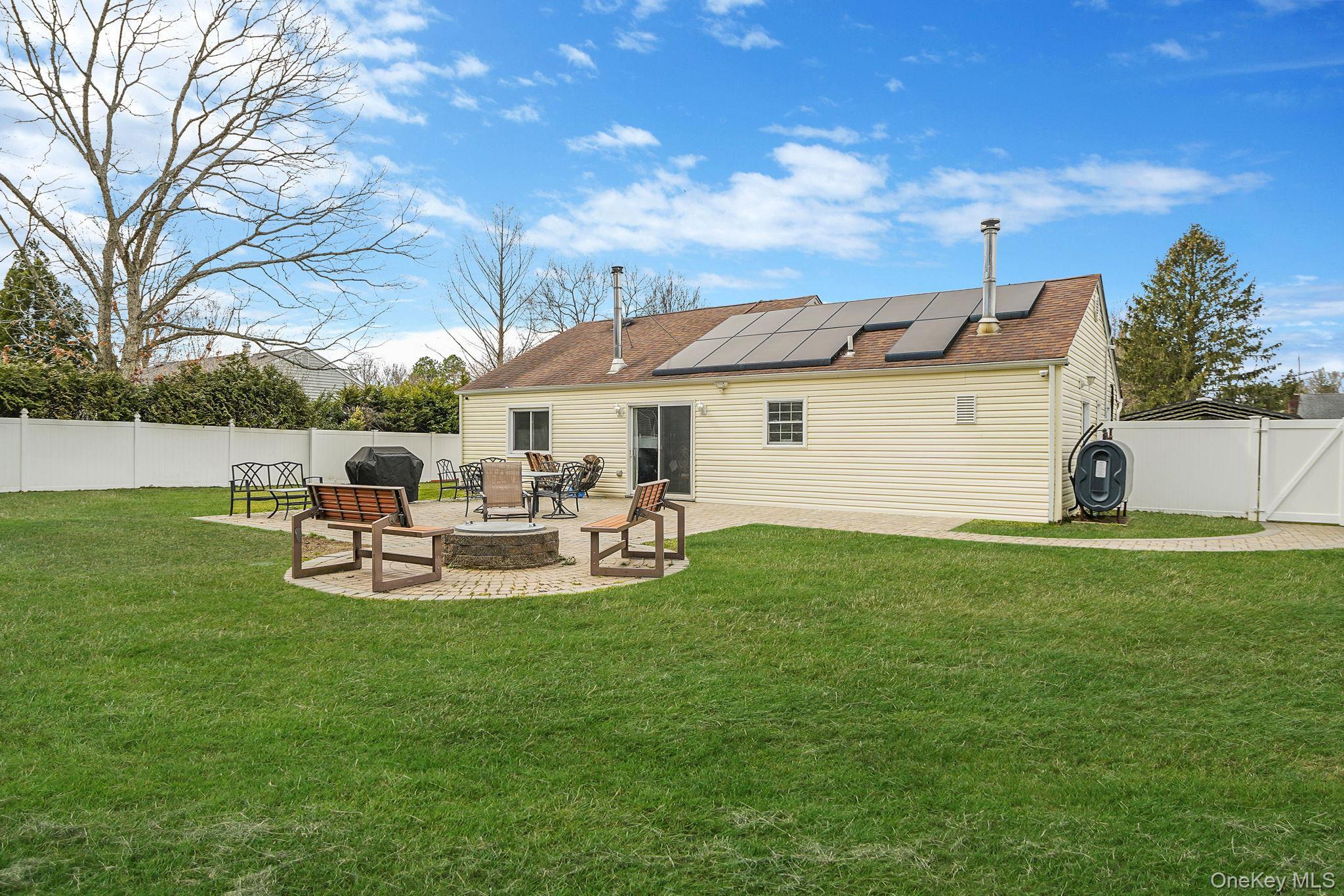 Single Family Goodwin  Suffolk County, NY 11727, MLS-979837-26