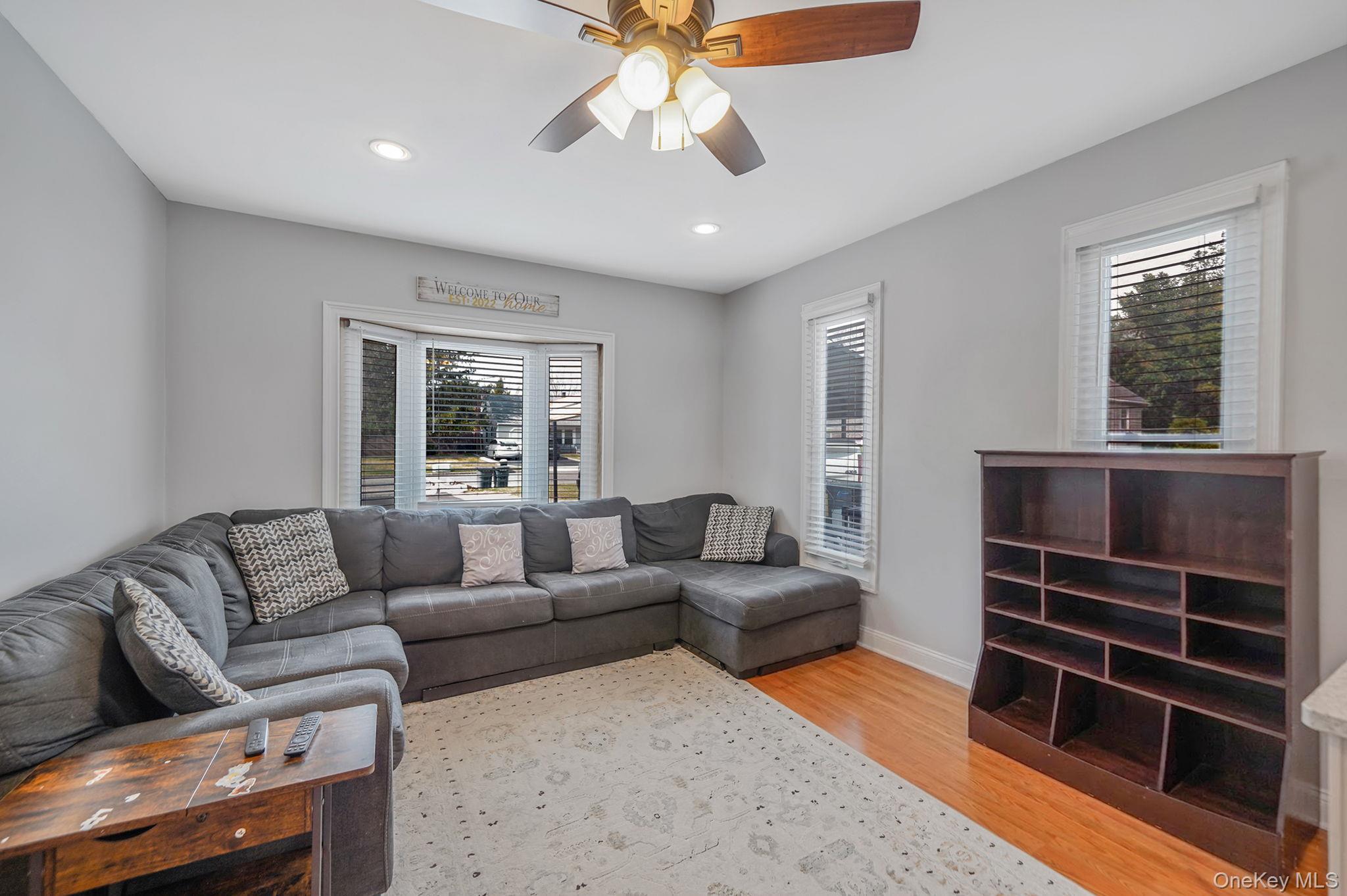 Single Family Goodwin  Suffolk County, NY 11727, MLS-979837-8