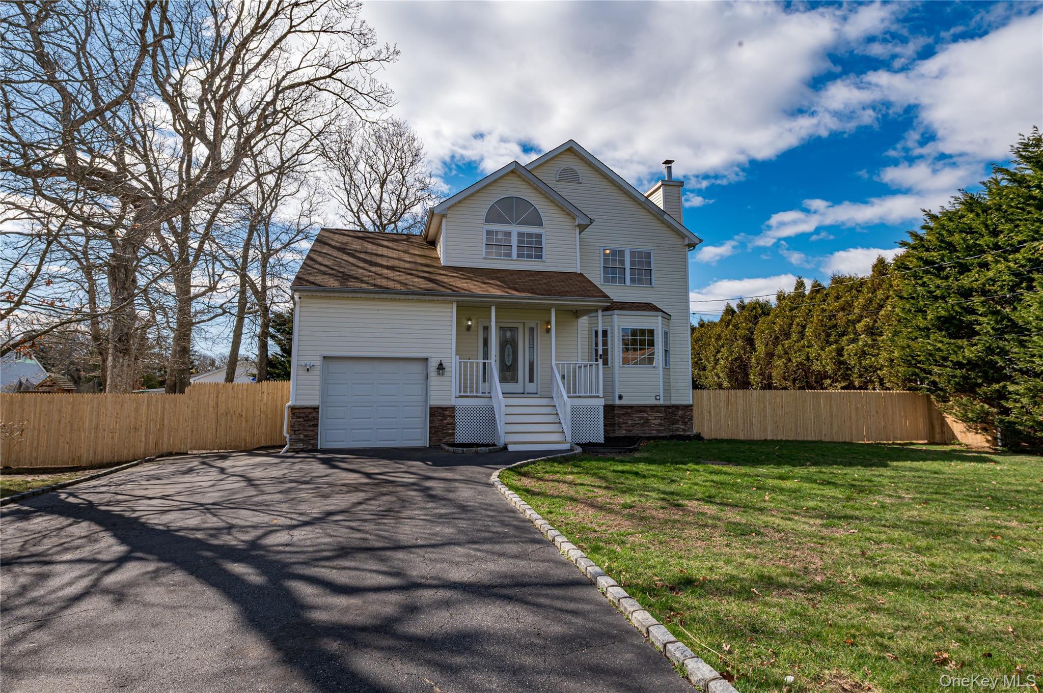 Single Family Westminster  Suffolk County, NY 11967, MLS-979856-4