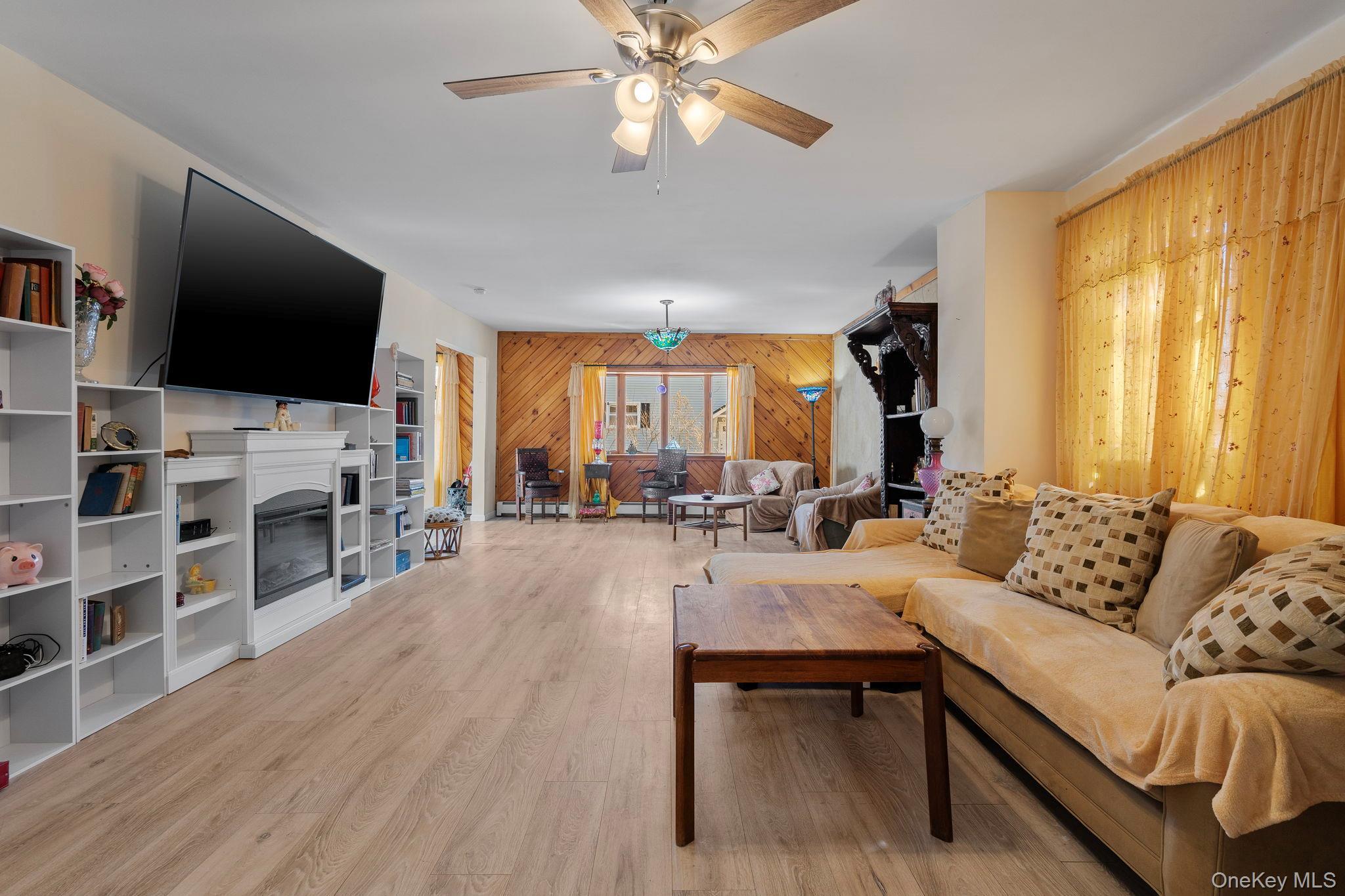 Single Family Spring Orange County, NY 12771, MLS-979860-22