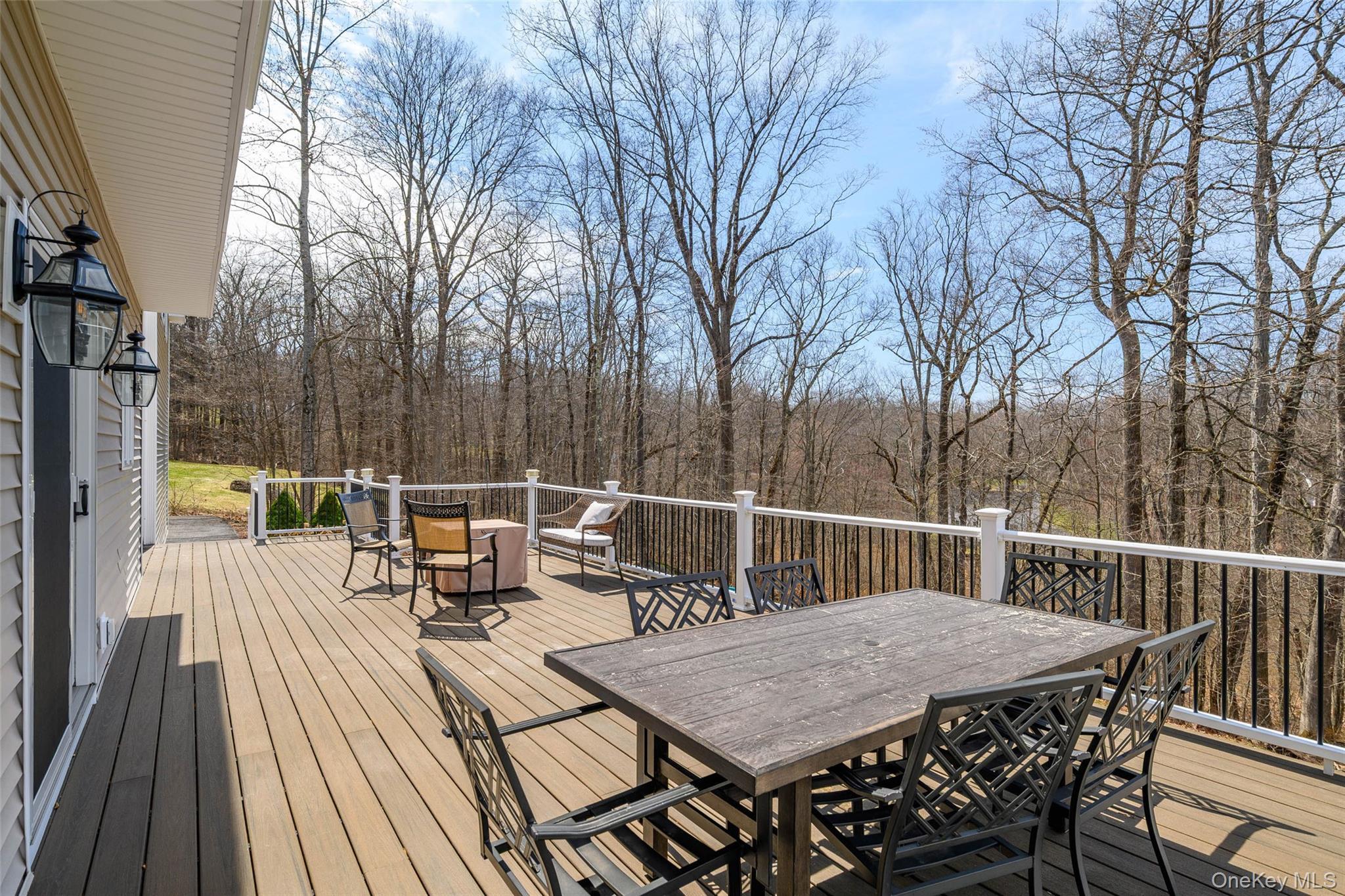 Single Family Weldon Woods Connecticut  Out Of Area, NY 06812, MLS-979871-37