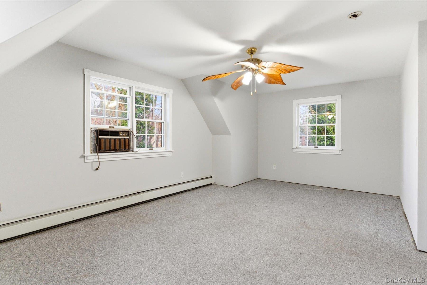 Single Family Eastwood  Suffolk County, NY 11764, MLS-979872-25