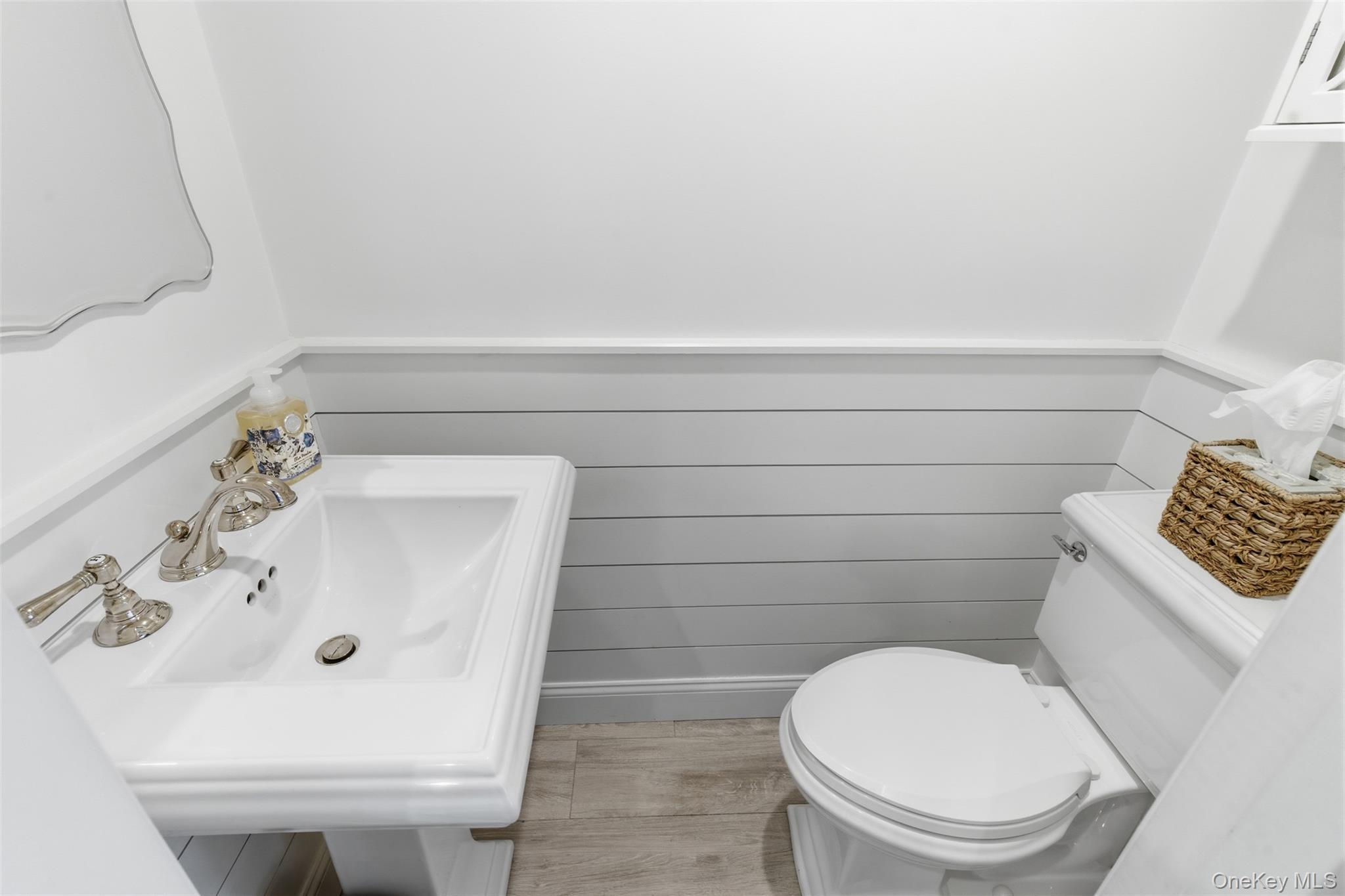 Coop Prime  Suffolk County, NY 11743, MLS-979919-12