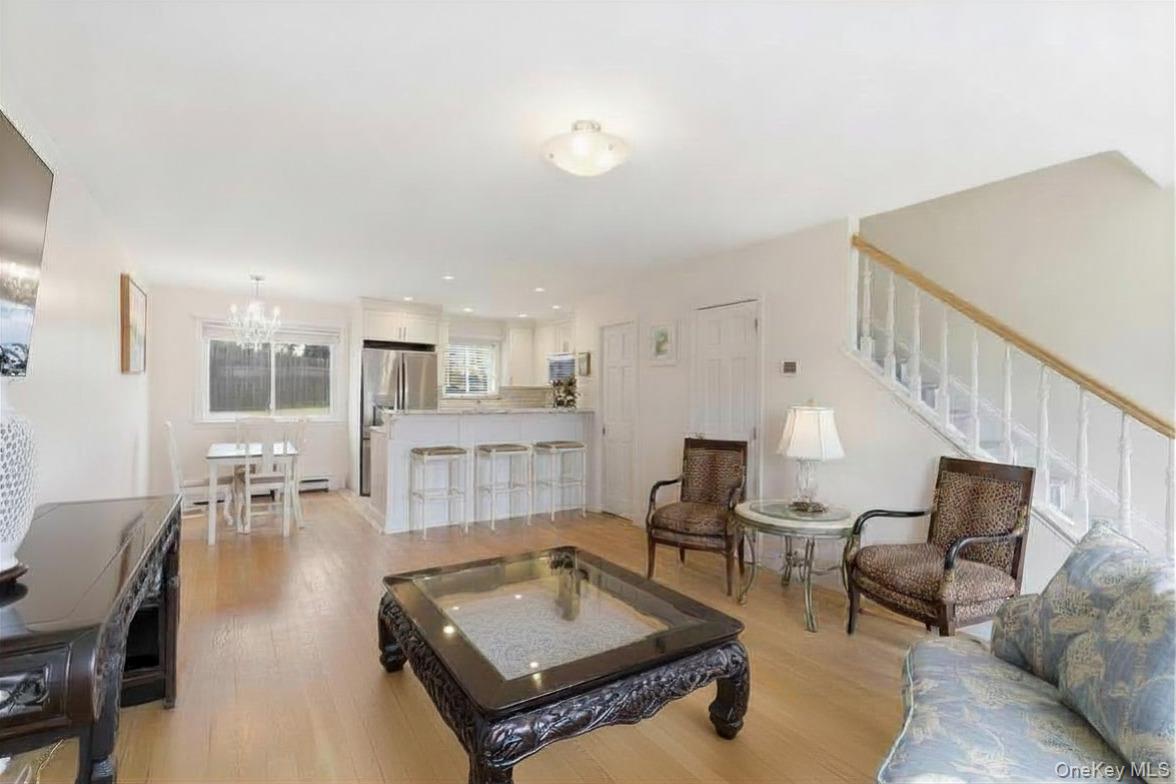 Coop Prime  Suffolk County, NY 11743, MLS-979919-3