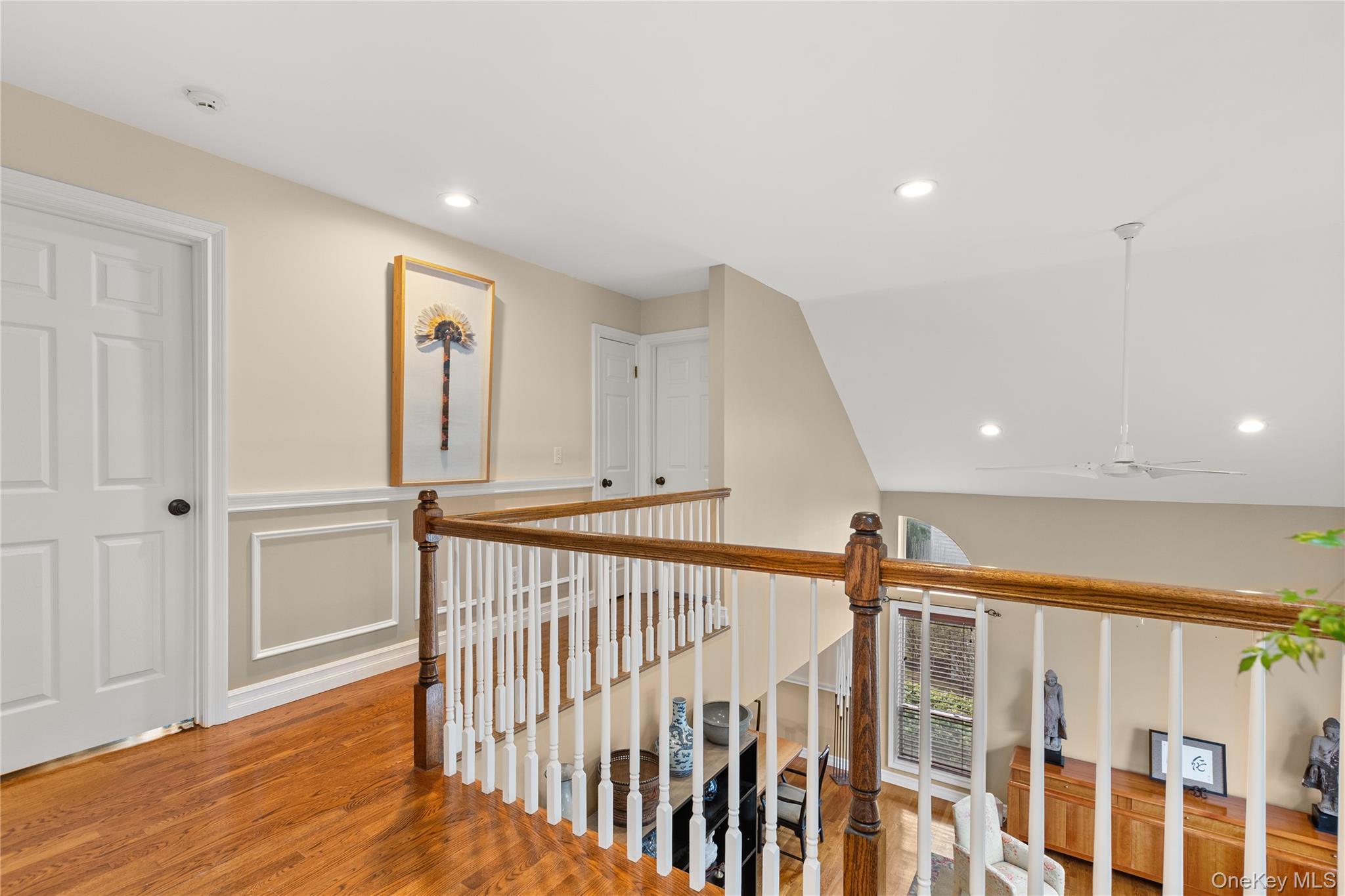 Condo Stone Gate  Suffolk County, NY 11787, MLS-979923-8