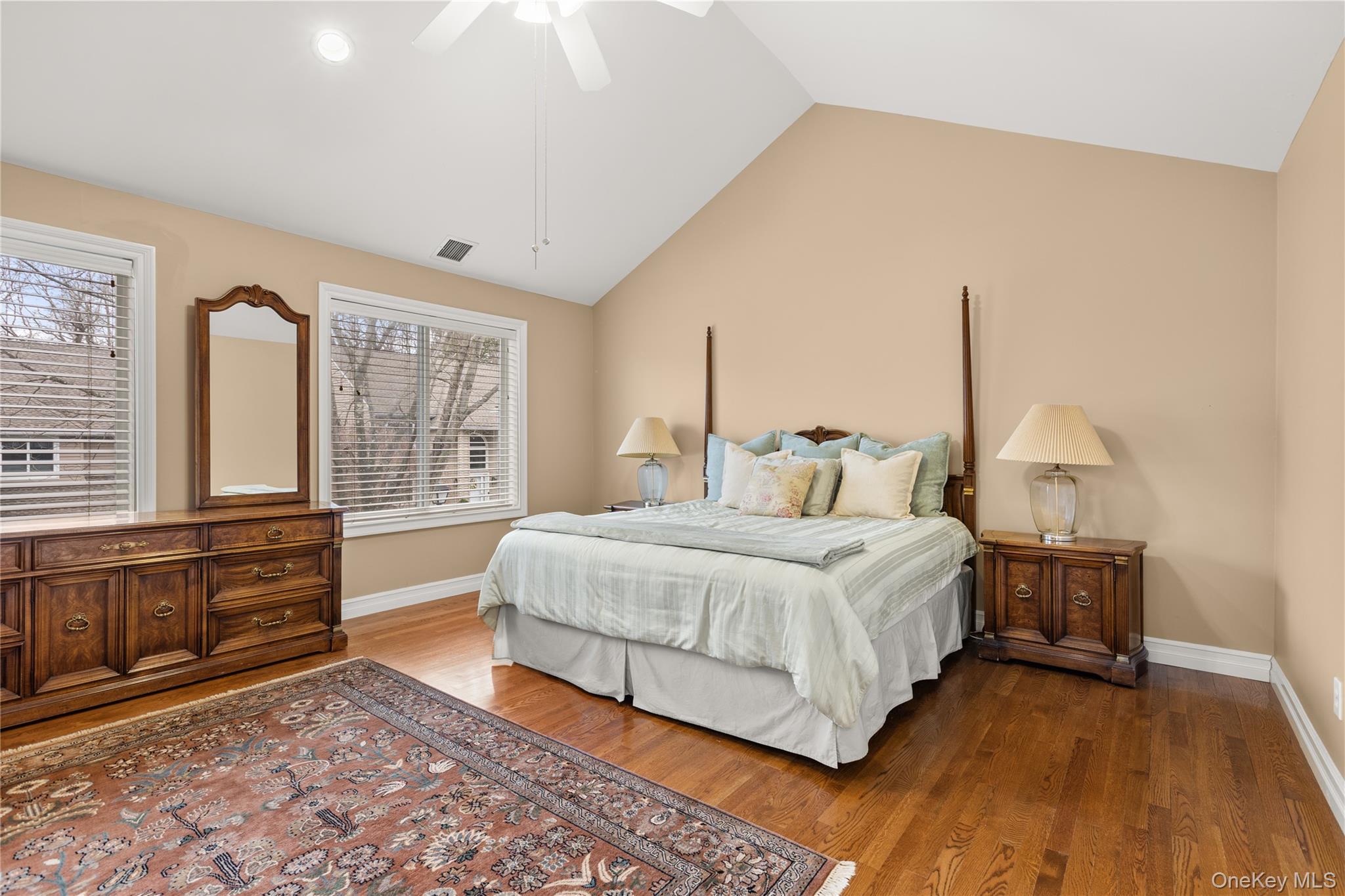 Condo Stone Gate  Suffolk County, NY 11787, MLS-979923-9