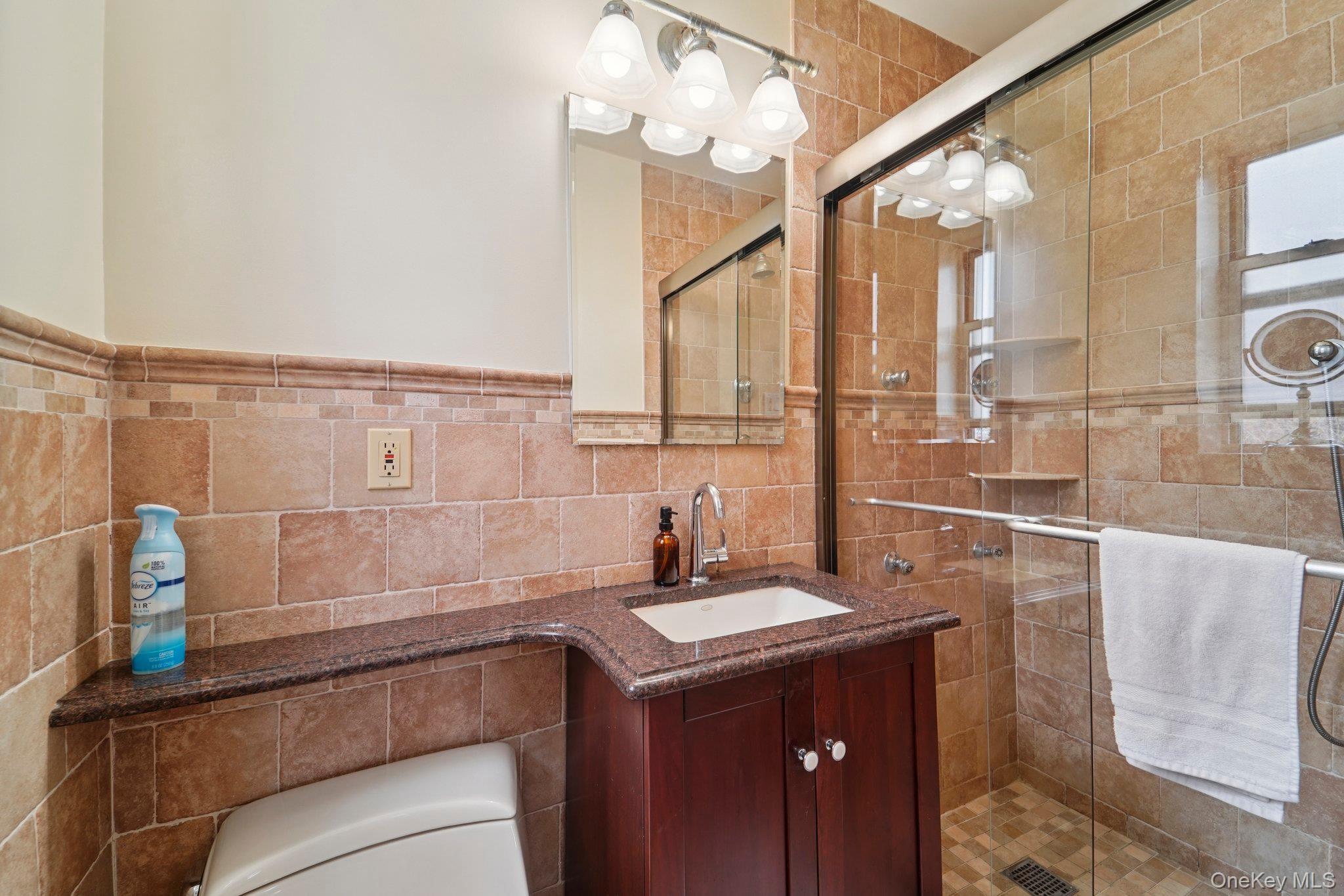 Coop Sadore  Westchester County, NY 10710, MLS-979928-17