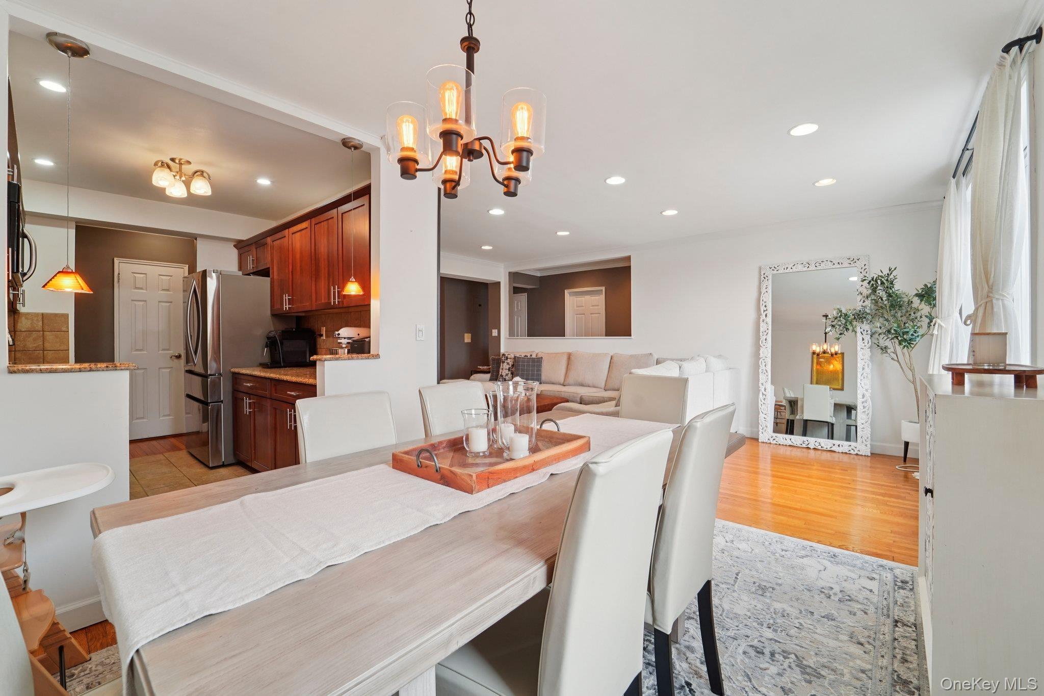 Coop Sadore  Westchester County, NY 10710, MLS-979928-7