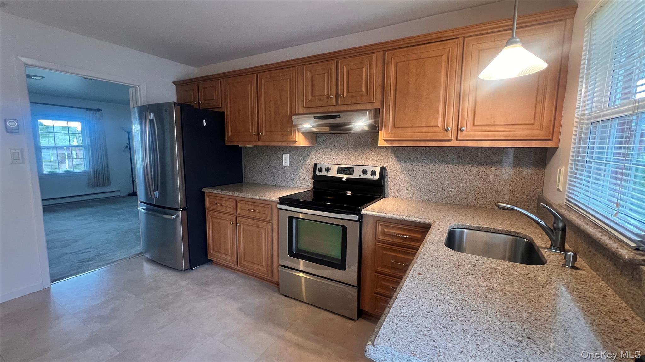 Condo Enfield  Suffolk County, NY 11961, MLS-979929-6