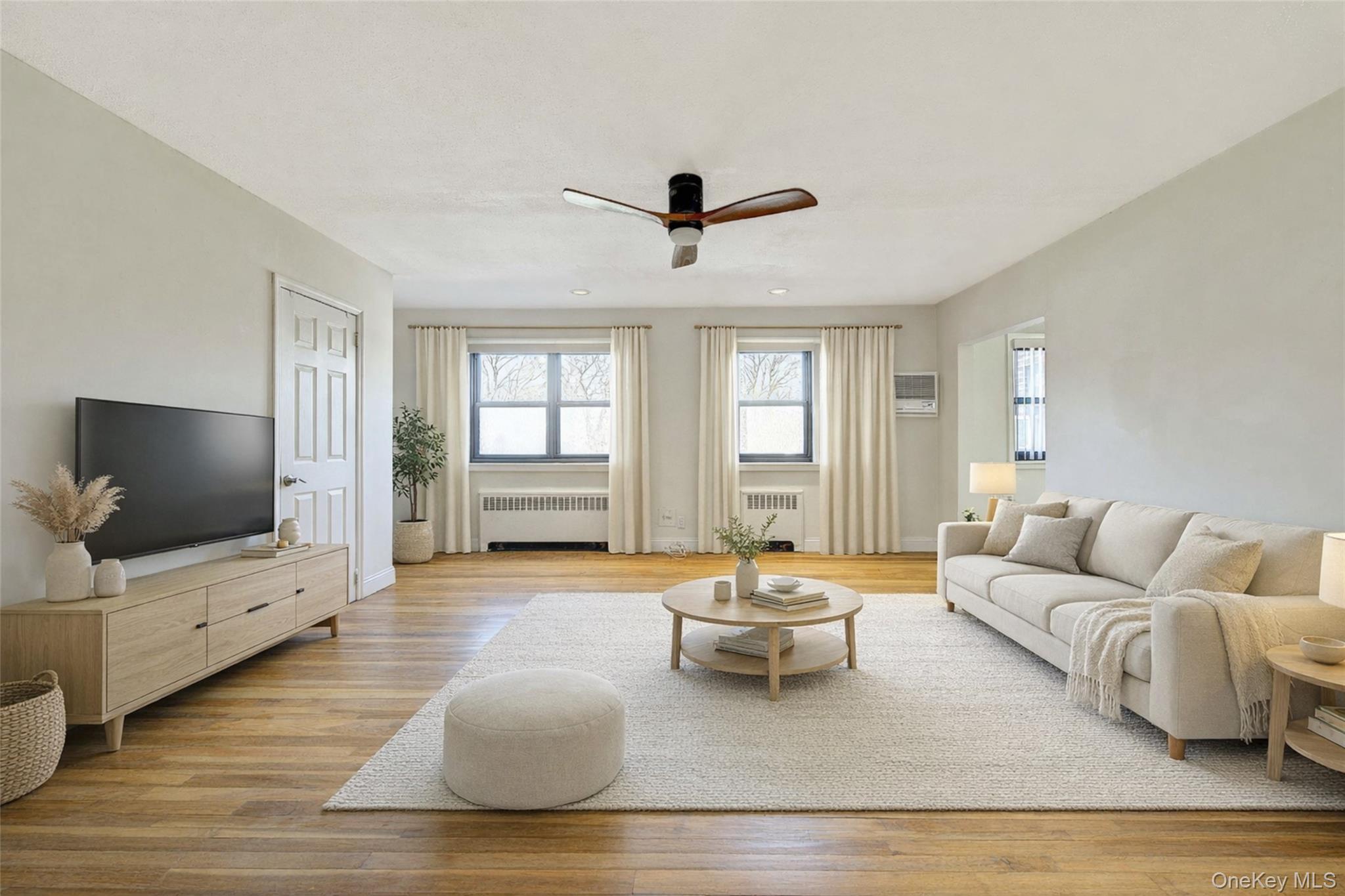 Coop Cross Island  Queens, NY 11357, MLS-979957-4