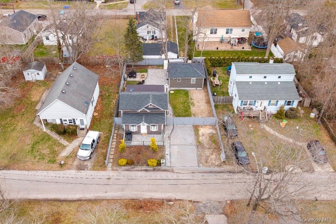 Single Family Ivy  Suffolk County, NY 11951, MLS-979960-20