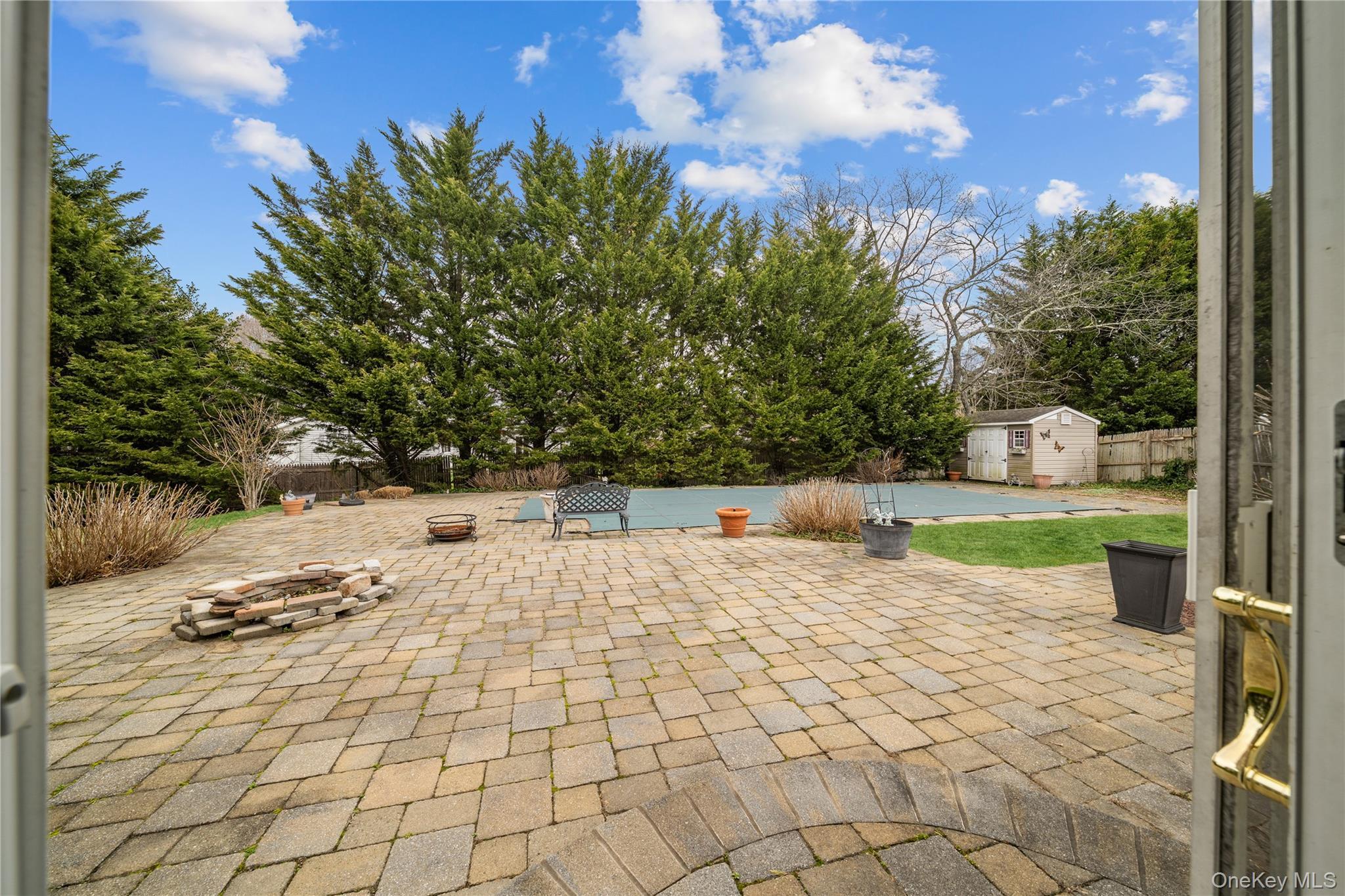Single Family Split Rail  Suffolk County, NY 11733, MLS-979962-26