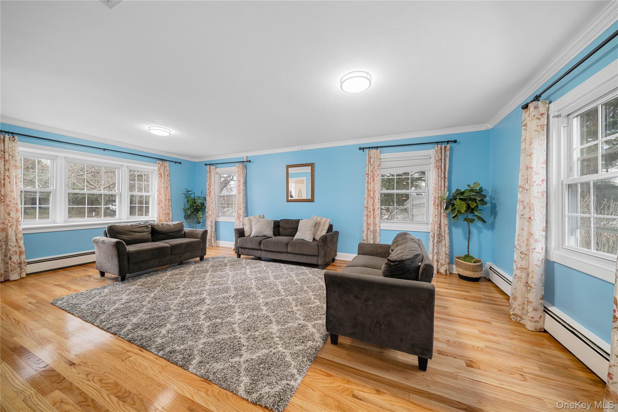 Single Family Split Rail  Suffolk County, NY 11733, MLS-979962-6