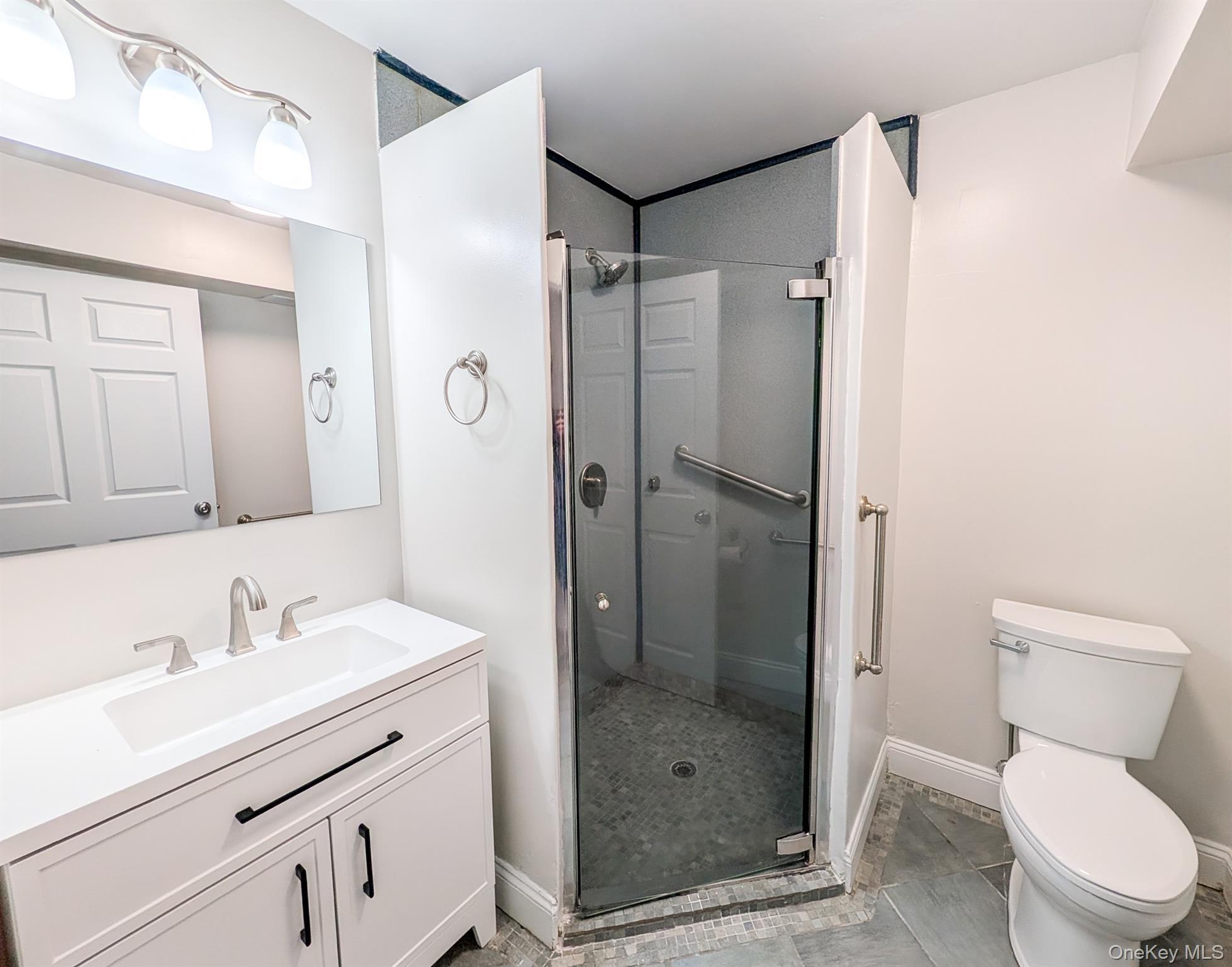 Condo Amesworth  Suffolk County, NY 11953, MLS-979977-11