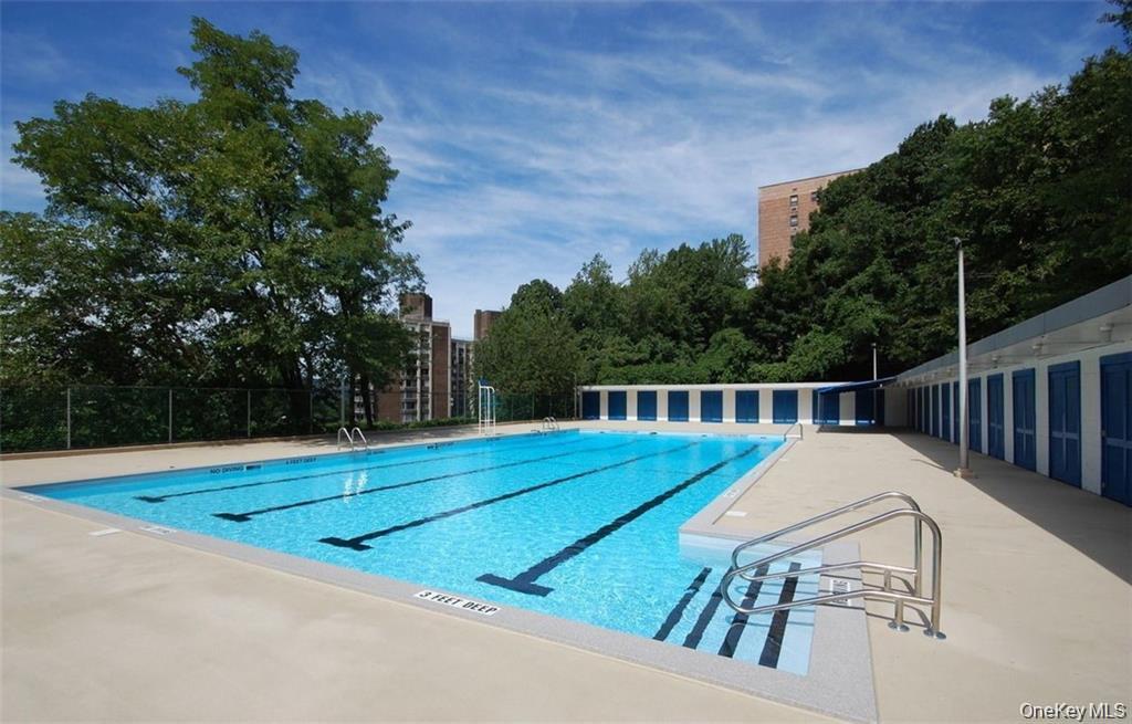 Coop Hudson Manor Bronx, NY 10463, MLS-979981-14