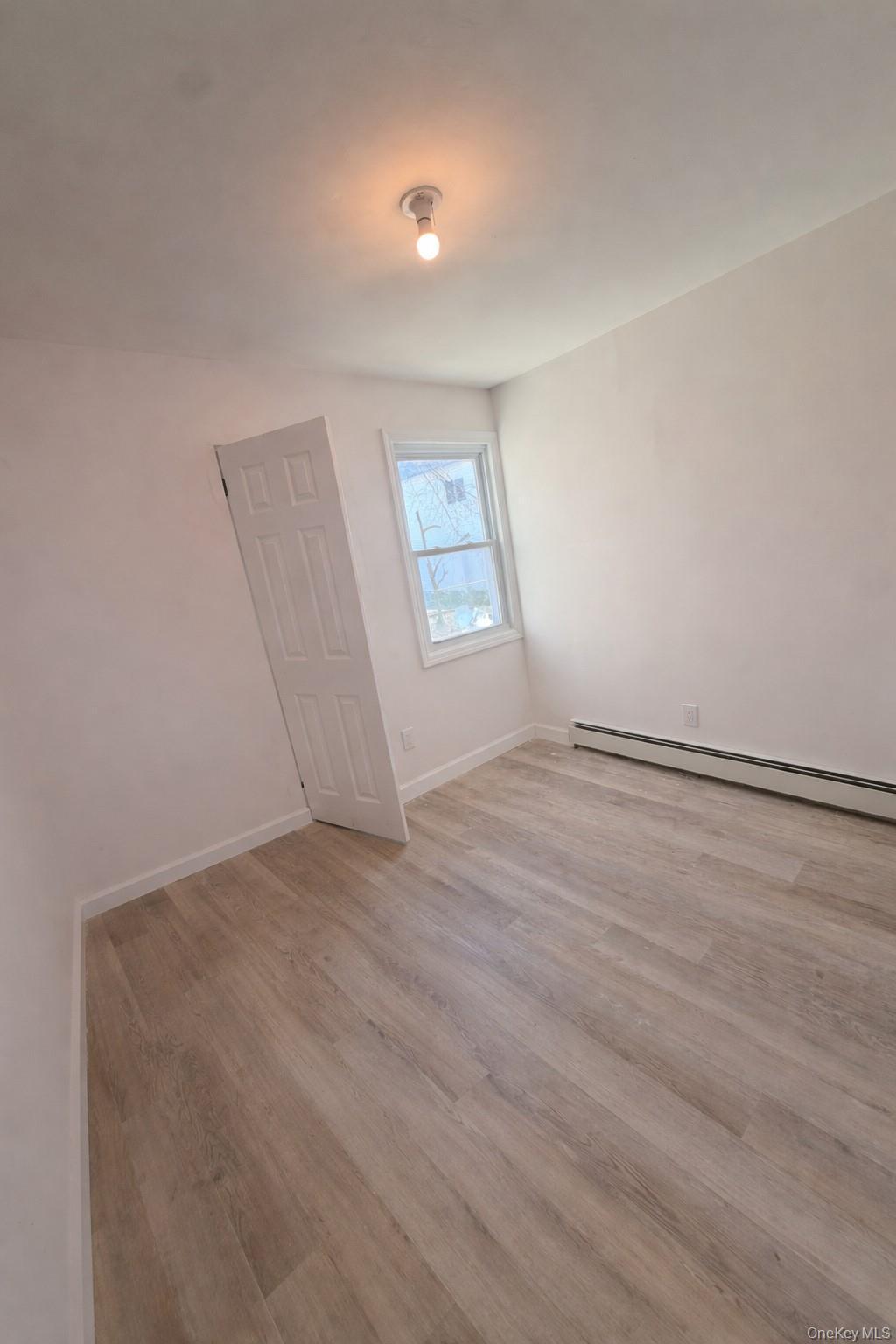 Single Family 15th  Suffolk County, NY 11704, MLS-979984-13