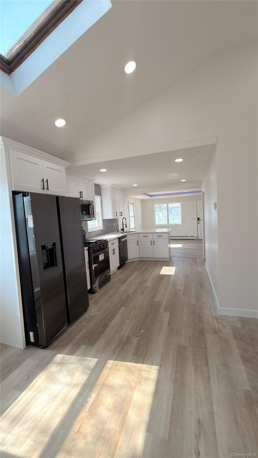 Single Family 15th  Suffolk County, NY 11704, MLS-979984-15