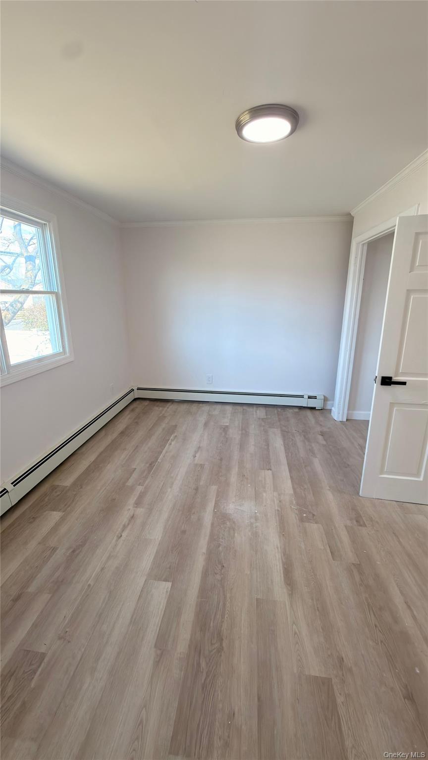 Single Family 15th  Suffolk County, NY 11704, MLS-979984-23