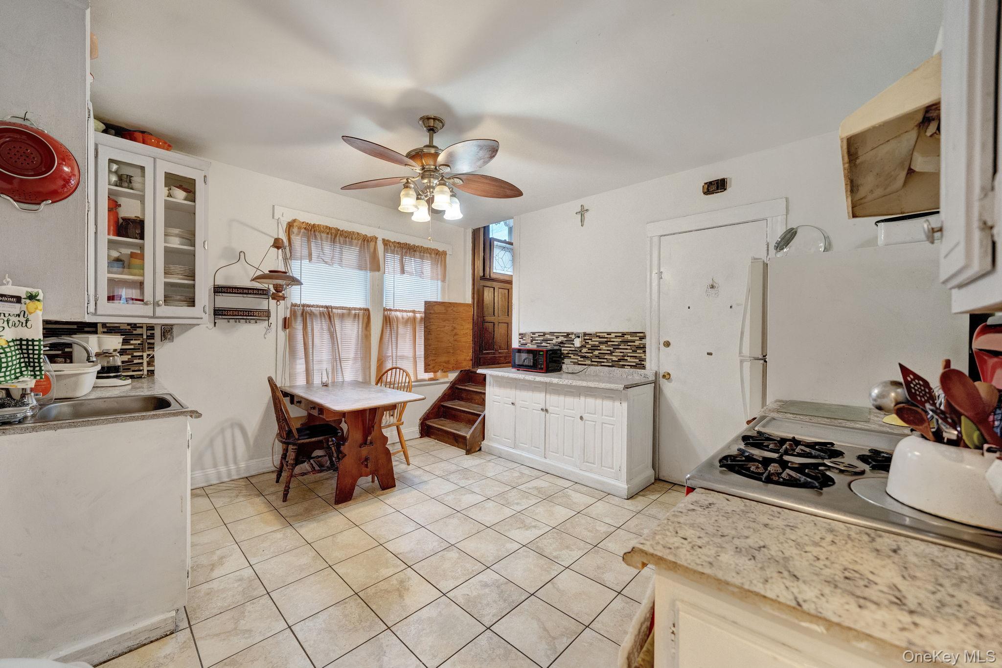 Single Family Bayview  Nassau County, NY 11520, MLS-979987-15