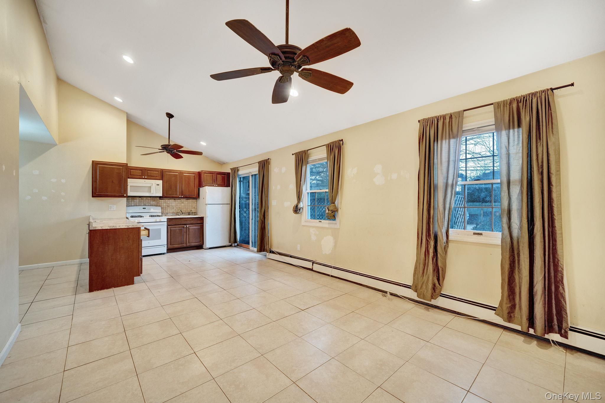 Single Family Bayview  Nassau County, NY 11520, MLS-979987-30