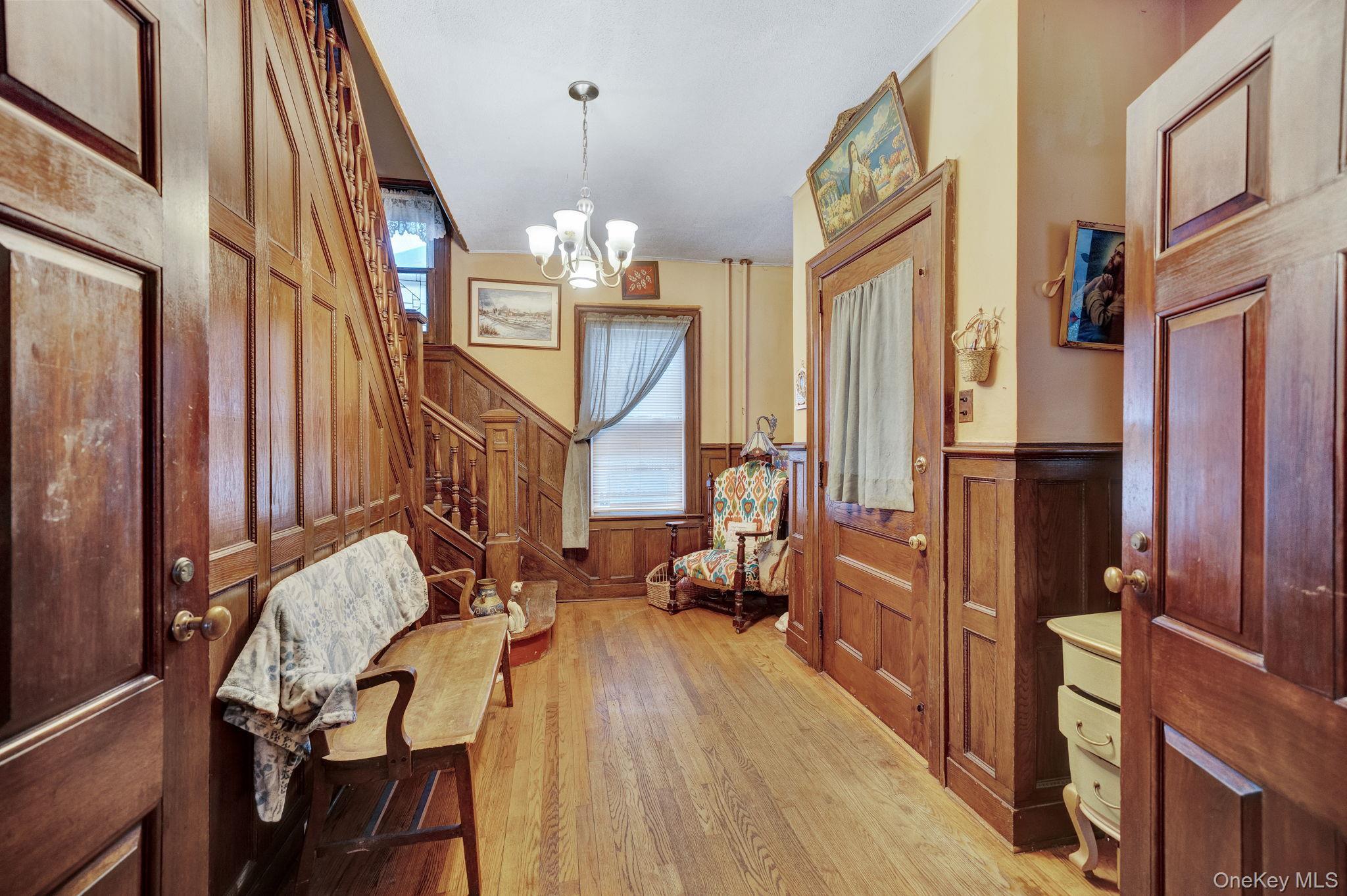 Single Family Bayview  Nassau County, NY 11520, MLS-979987-5