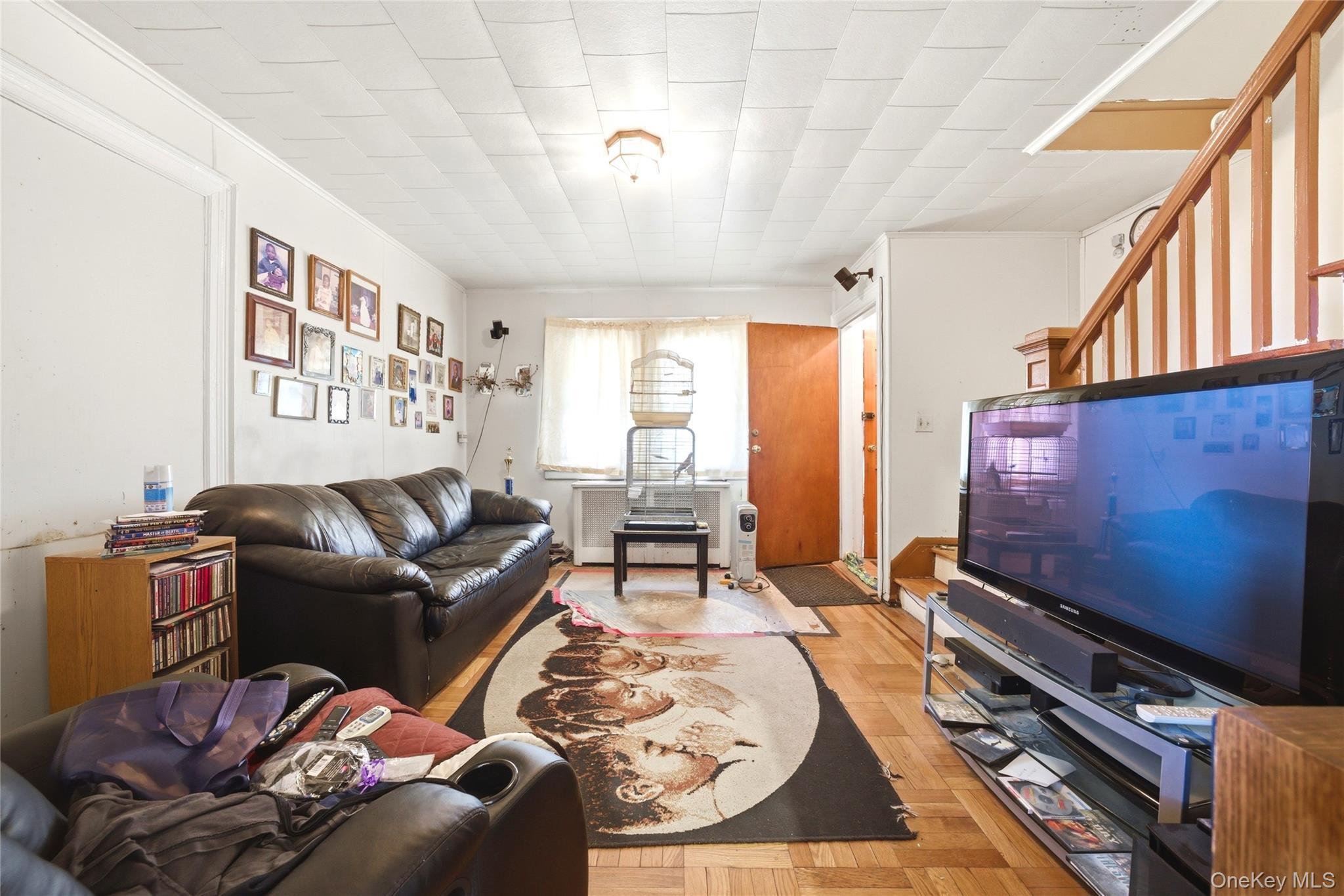 Single Family Oak Bronx, NY 10467, MLS-979988-27