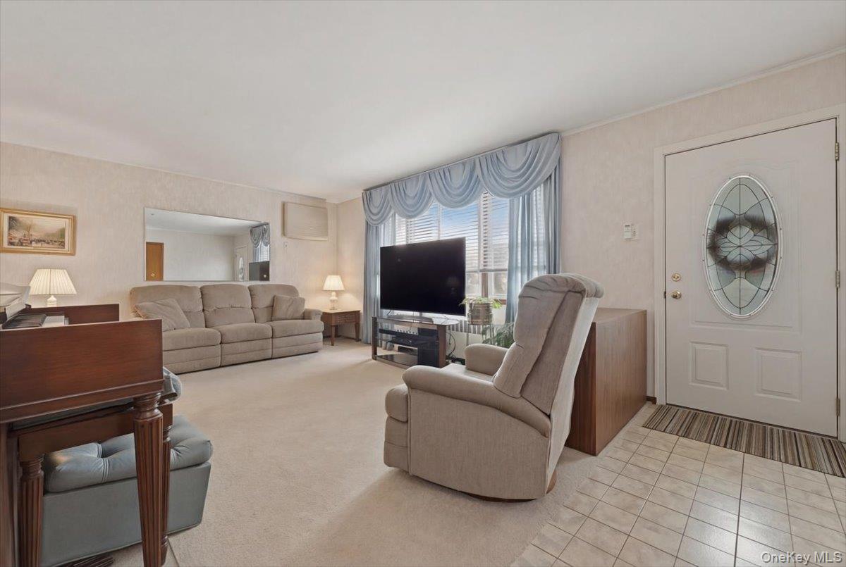 Single Family Bedford  Nassau County, NY 11758, MLS-979990-4