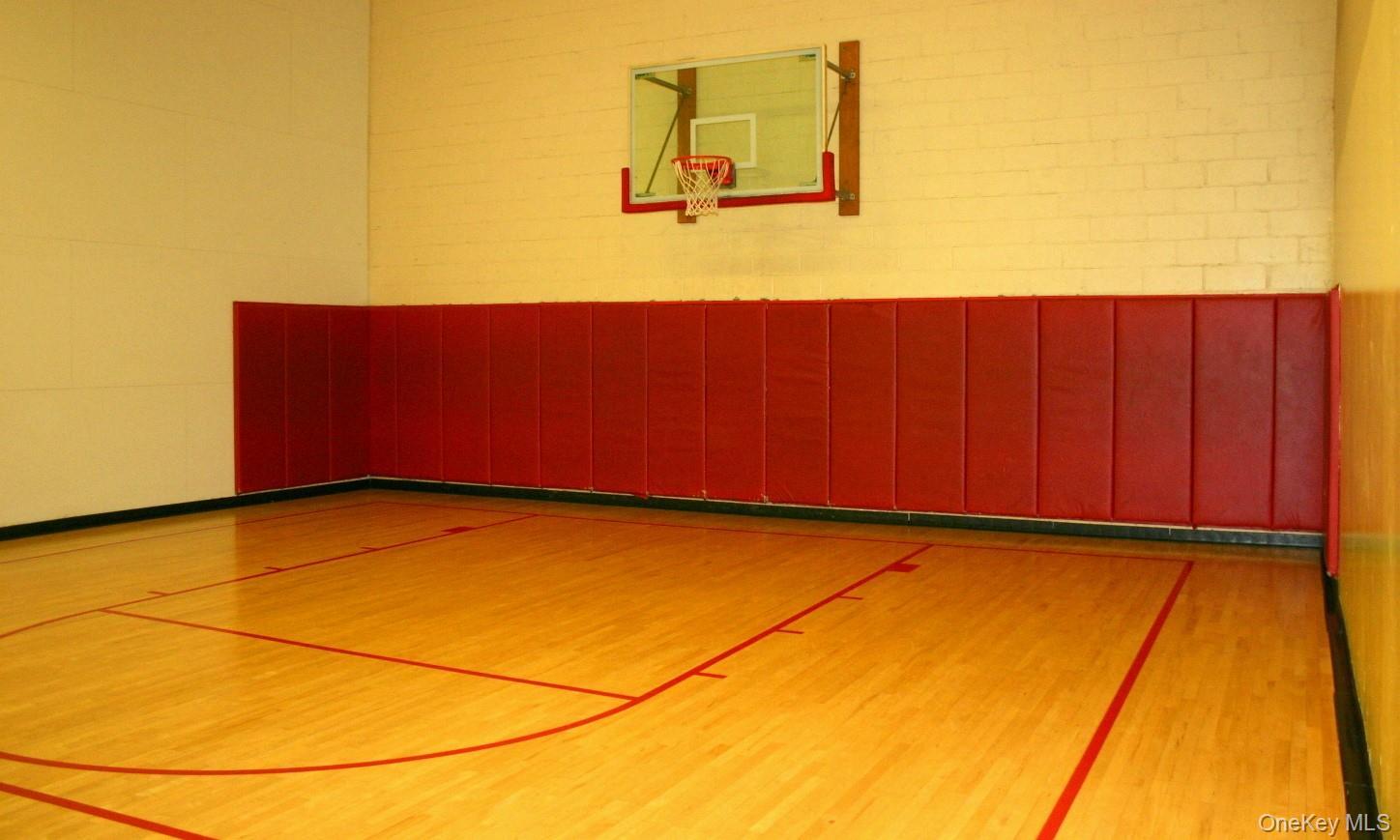 Condo Bay Club Queens, NY 11360, MLS-979992-6