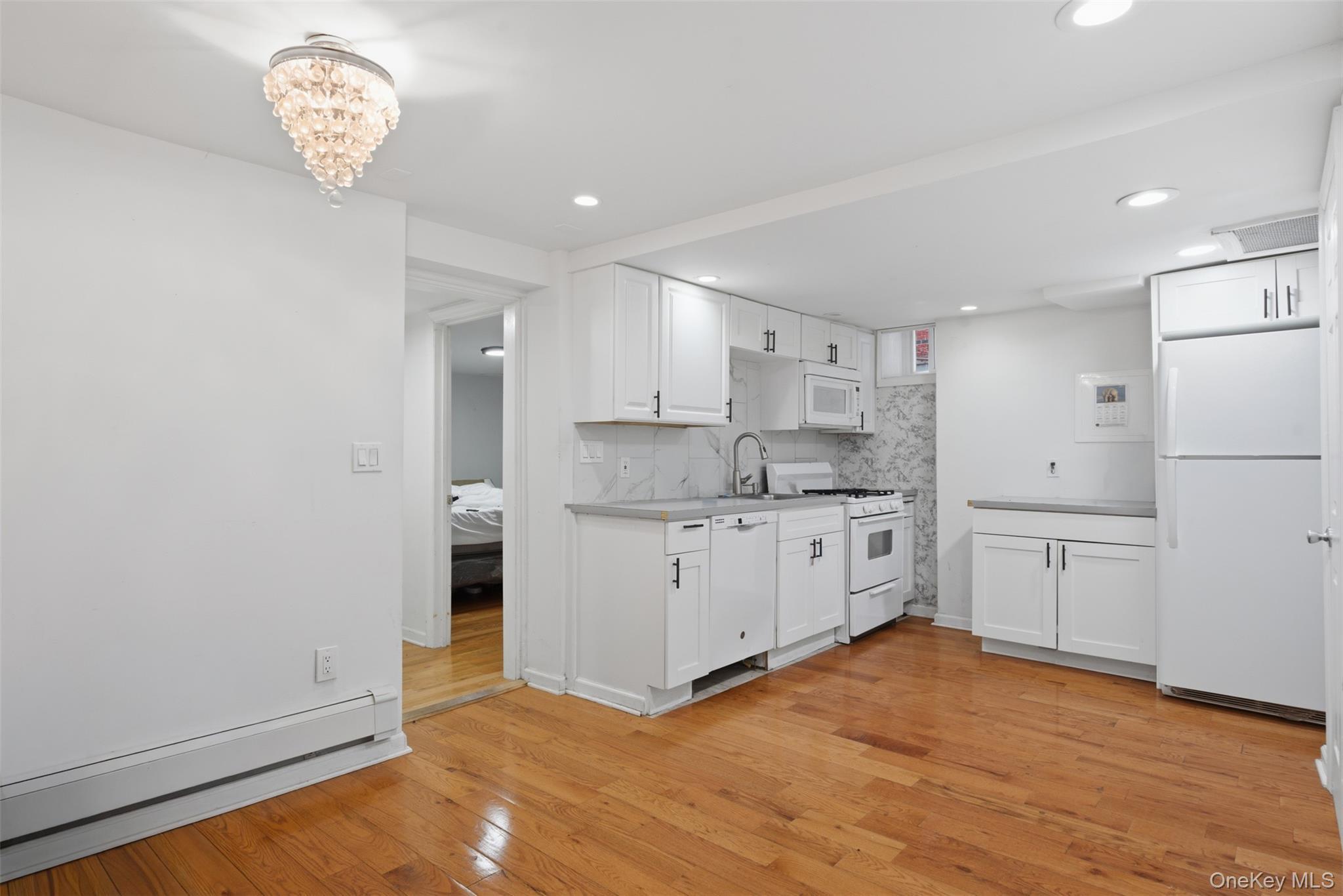 Single Family Parkway N Westchester County, NY 10704, MLS-980003-35