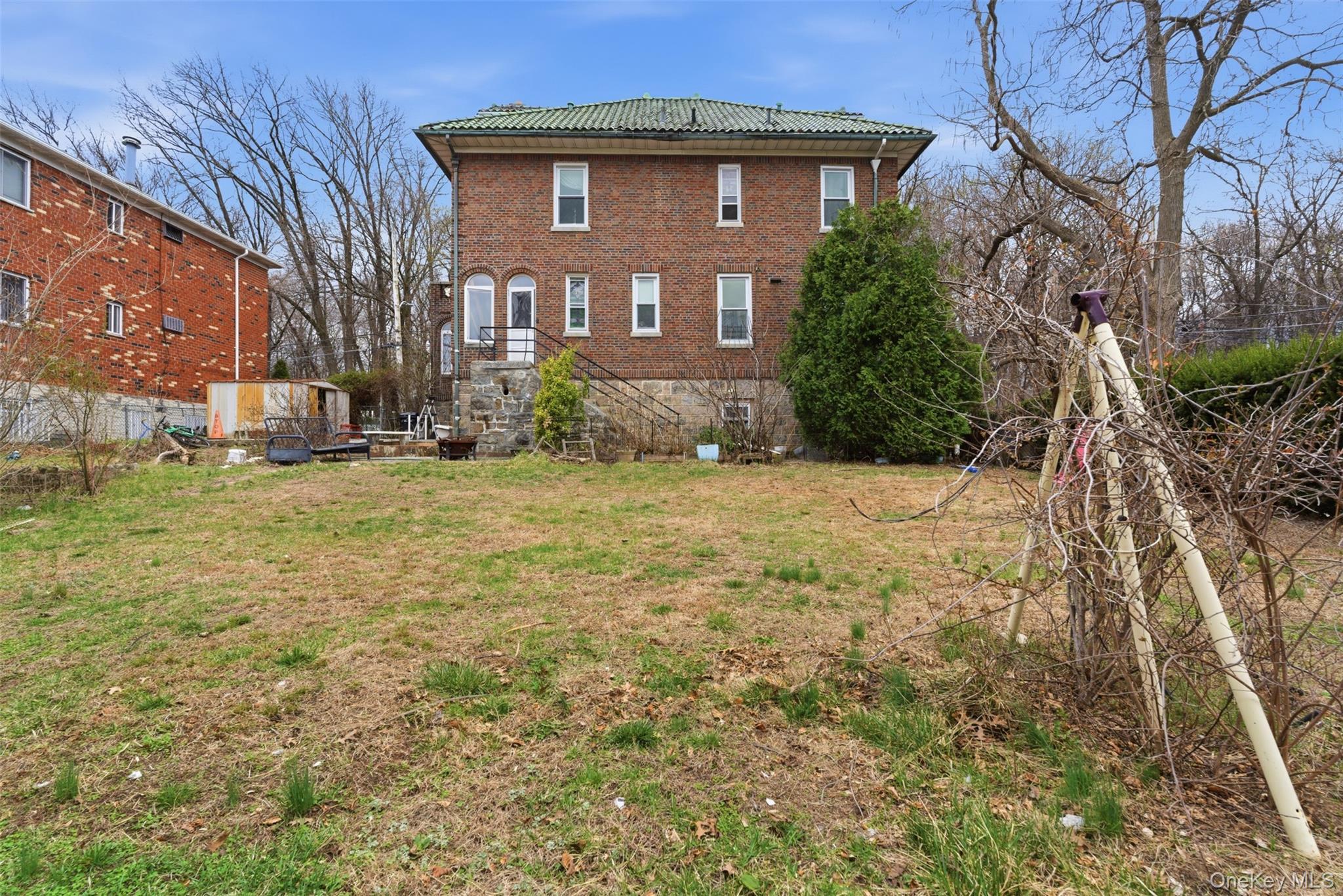 Single Family Parkway N Westchester County, NY 10704, MLS-980003-44
