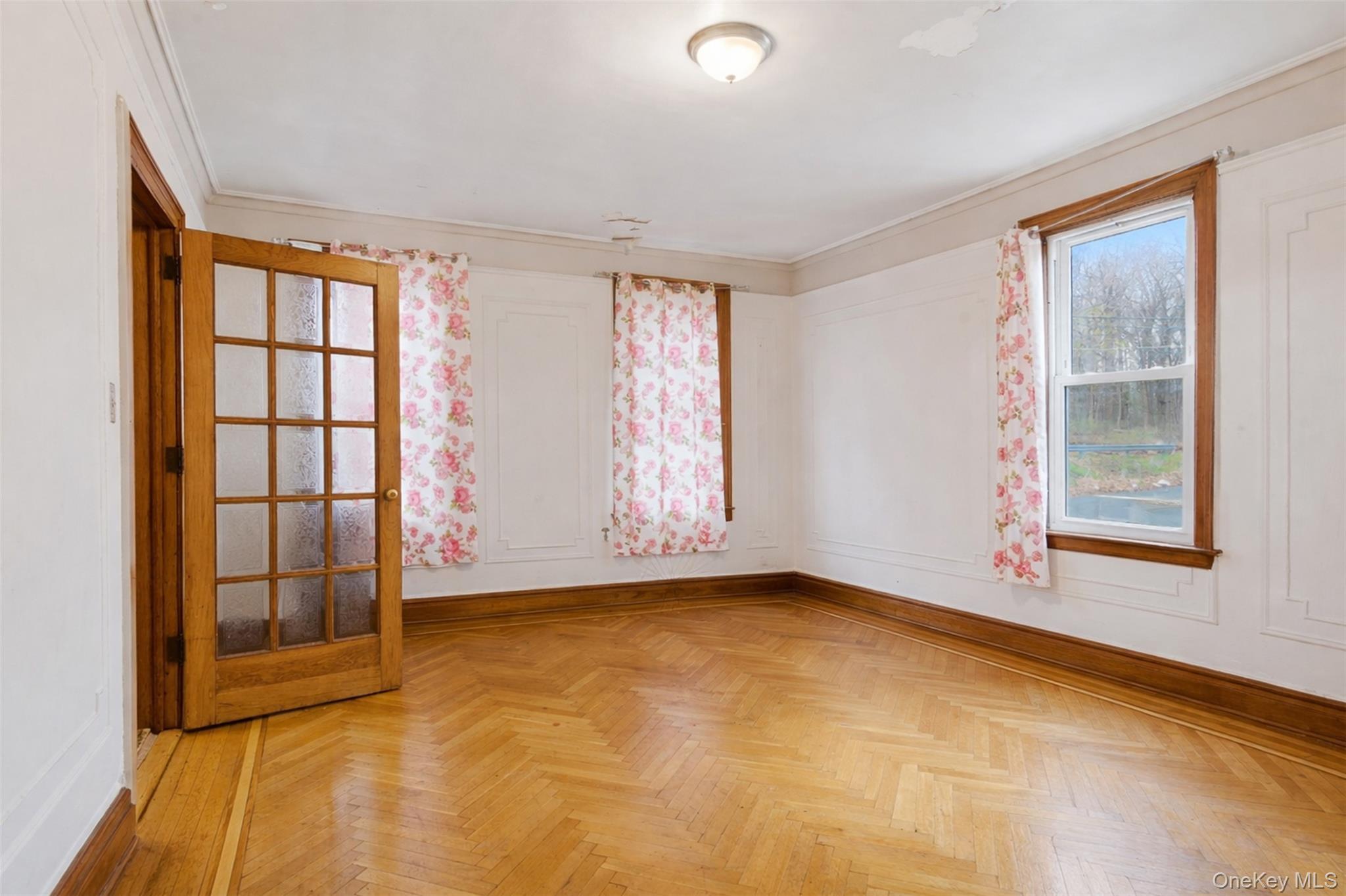 Single Family Parkway N Westchester County, NY 10704, MLS-980003-7