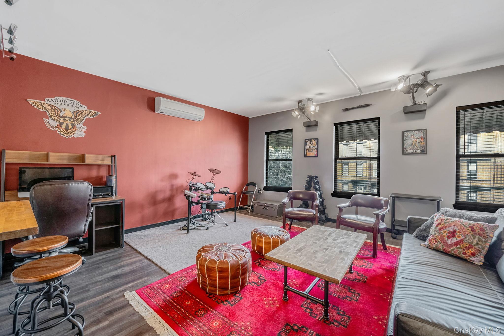 Single Family Lexington  Brooklyn, NY 11221, MLS-980005-25