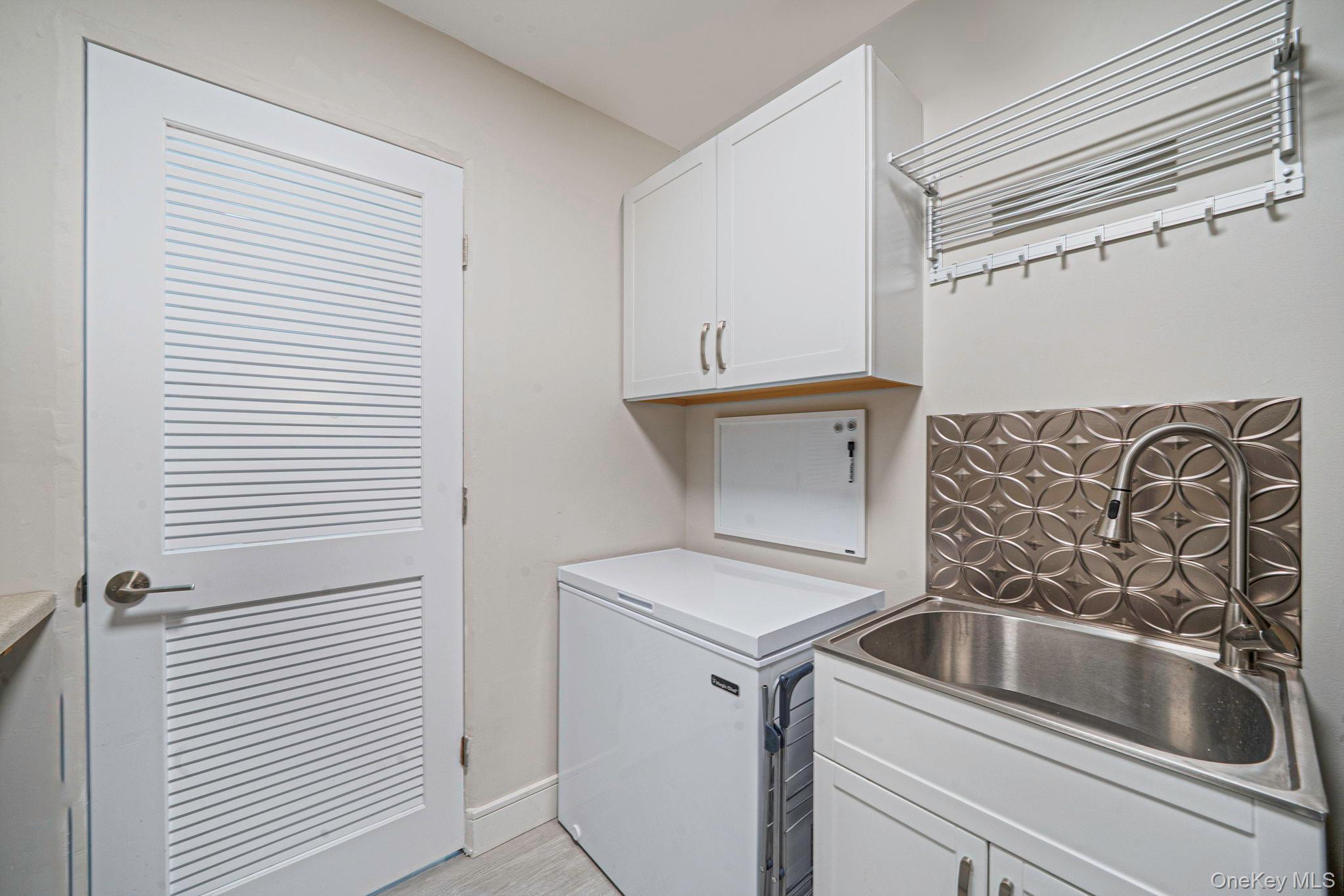 Single Family Lexington  Brooklyn, NY 11221, MLS-980005-37