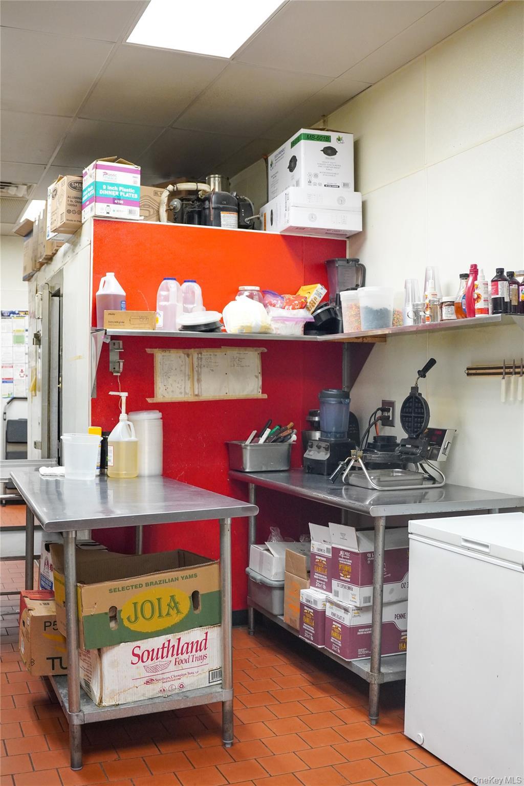 Commercial Sale Williamsbridge  Bronx, NY 10461, MLS-980011-28