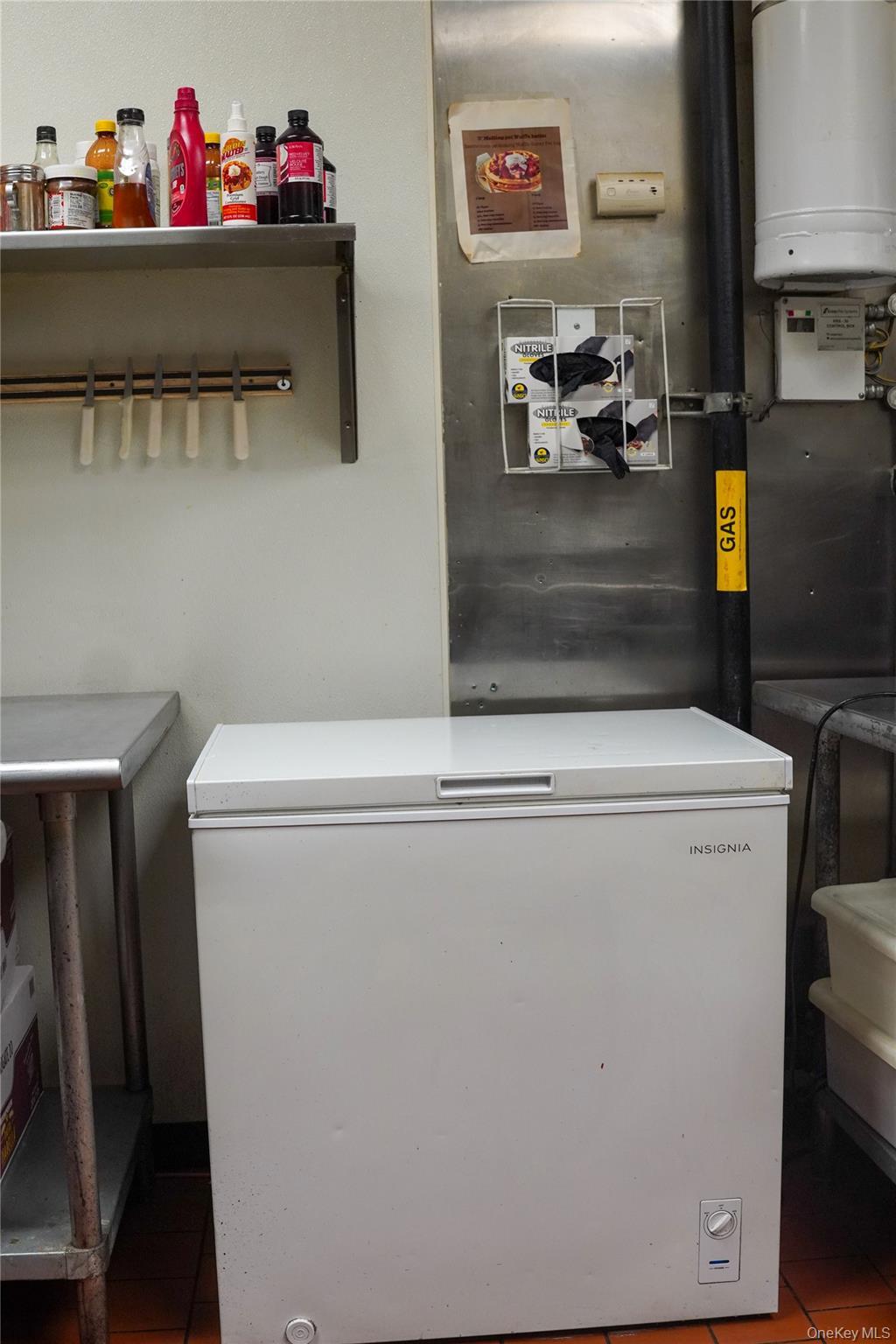 Commercial Sale Williamsbridge  Bronx, NY 10461, MLS-980011-36