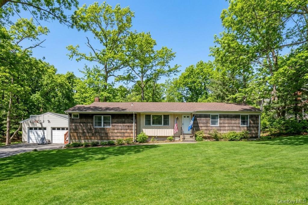 Single Family Giant Oak  Suffolk County, NY 11961, MLS-980015-2