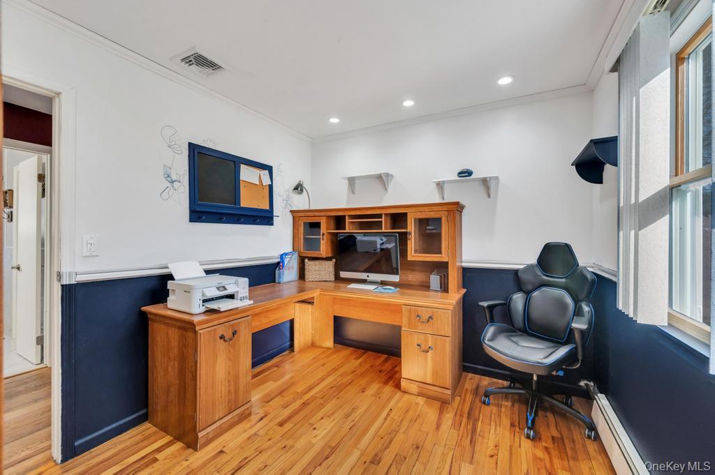 Single Family Giant Oak  Suffolk County, NY 11961, MLS-980015-30