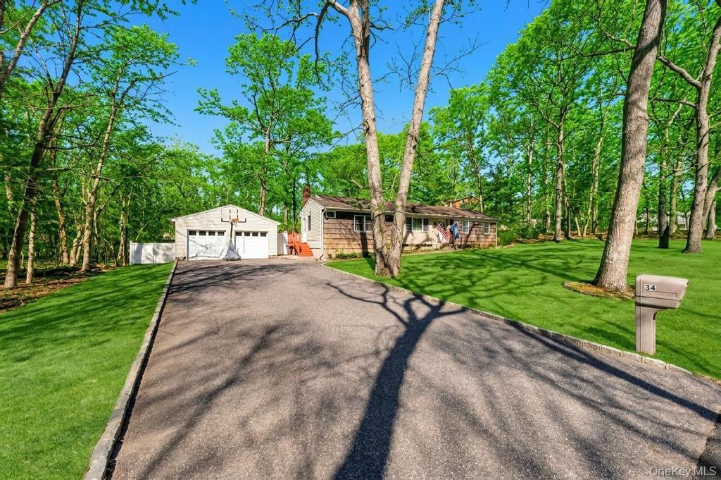 Single Family Giant Oak  Suffolk County, NY 11961, MLS-980015-4