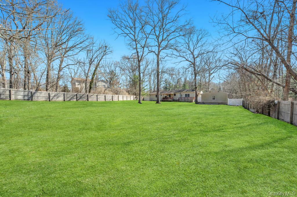 Single Family Giant Oak  Suffolk County, NY 11961, MLS-980015-8