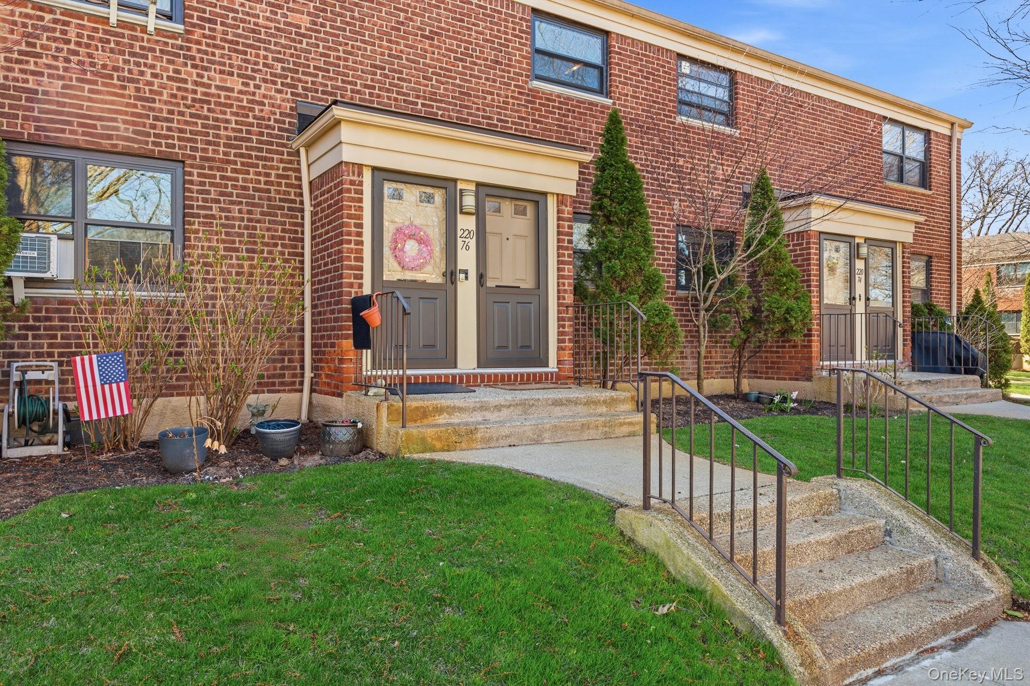 Coop 75th  Queens, NY 11364, MLS-980028-2