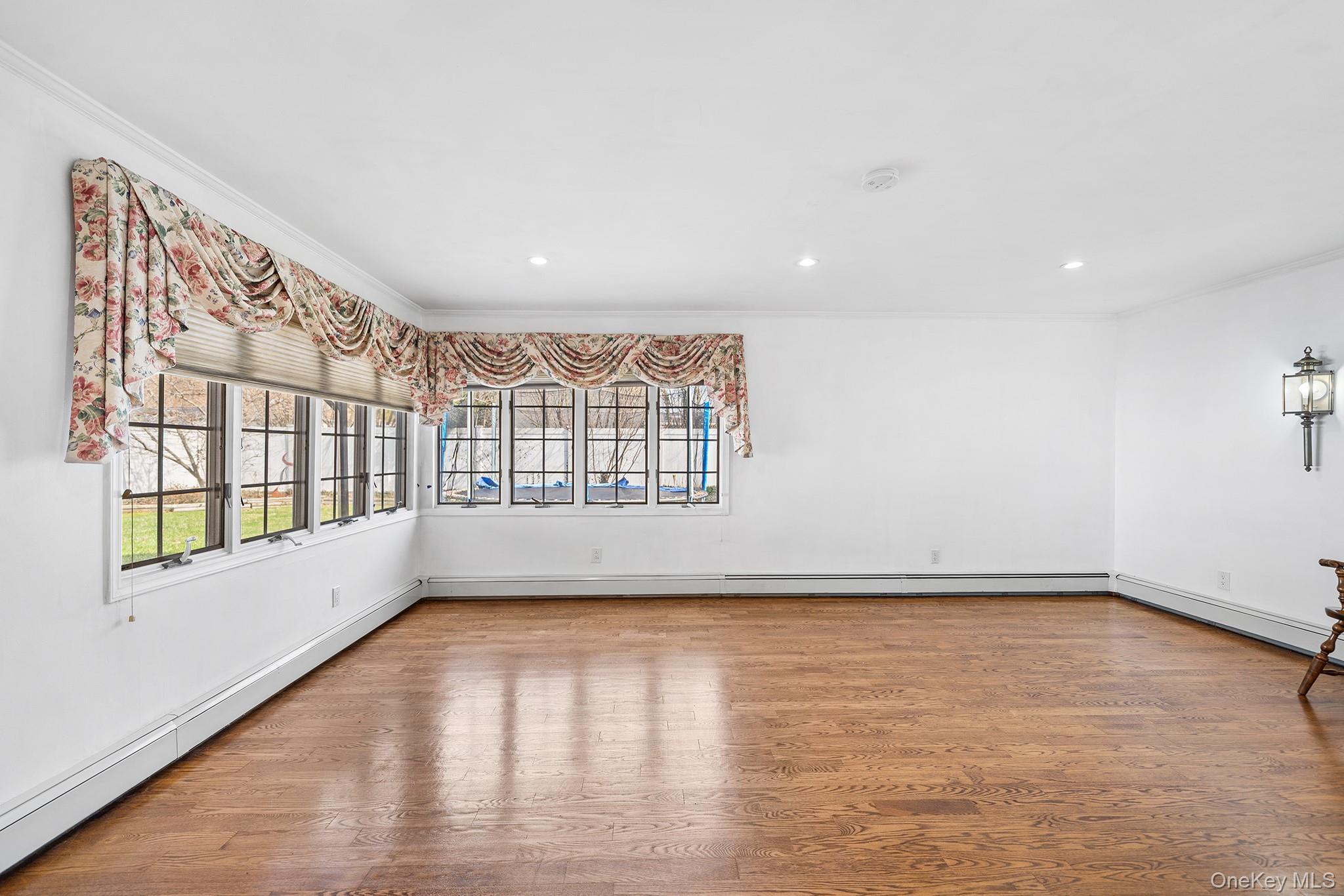 Single Family Red Maple  Nassau County, NY 11756, MLS-980031-13