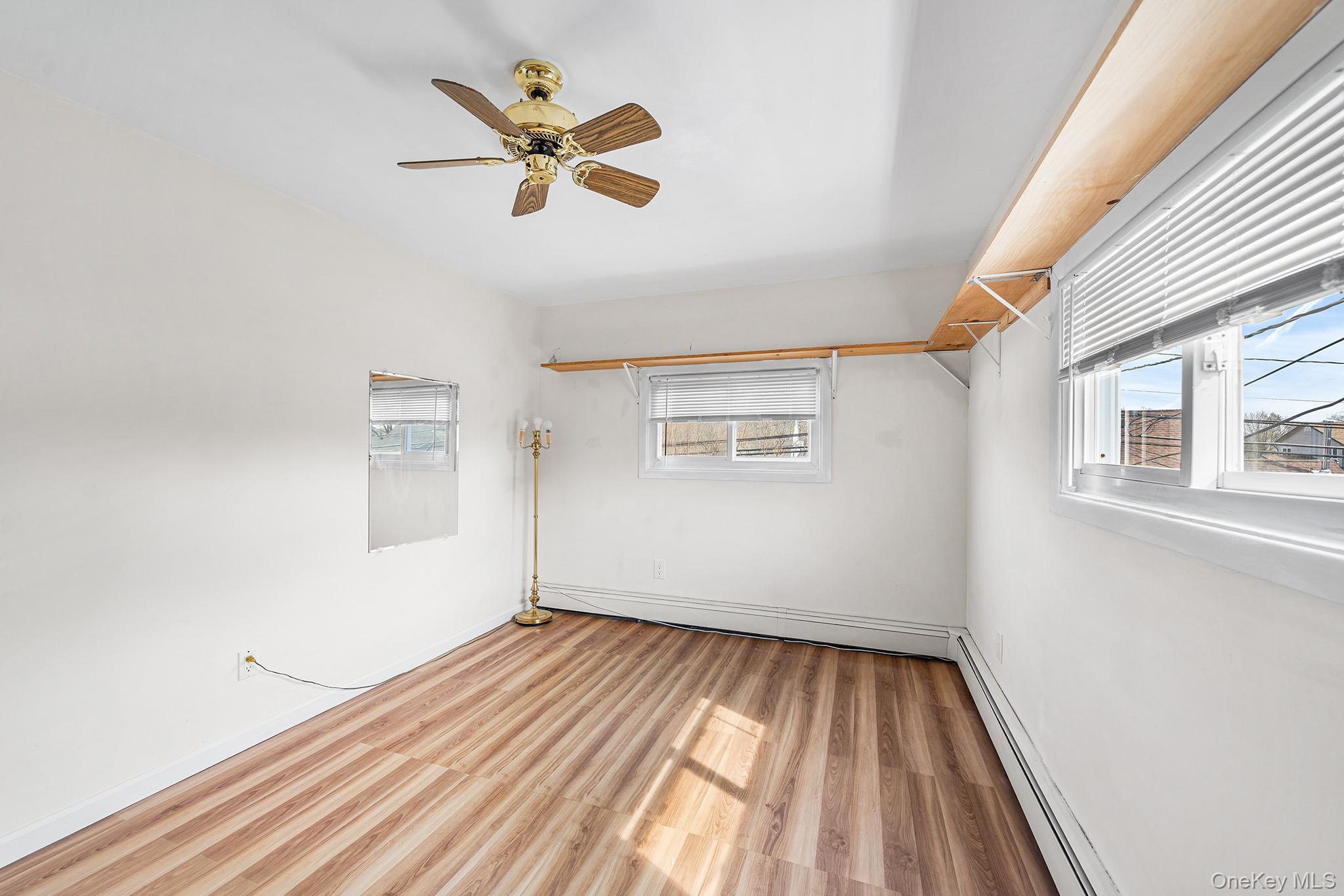 Single Family Red Maple  Nassau County, NY 11756, MLS-980031-25