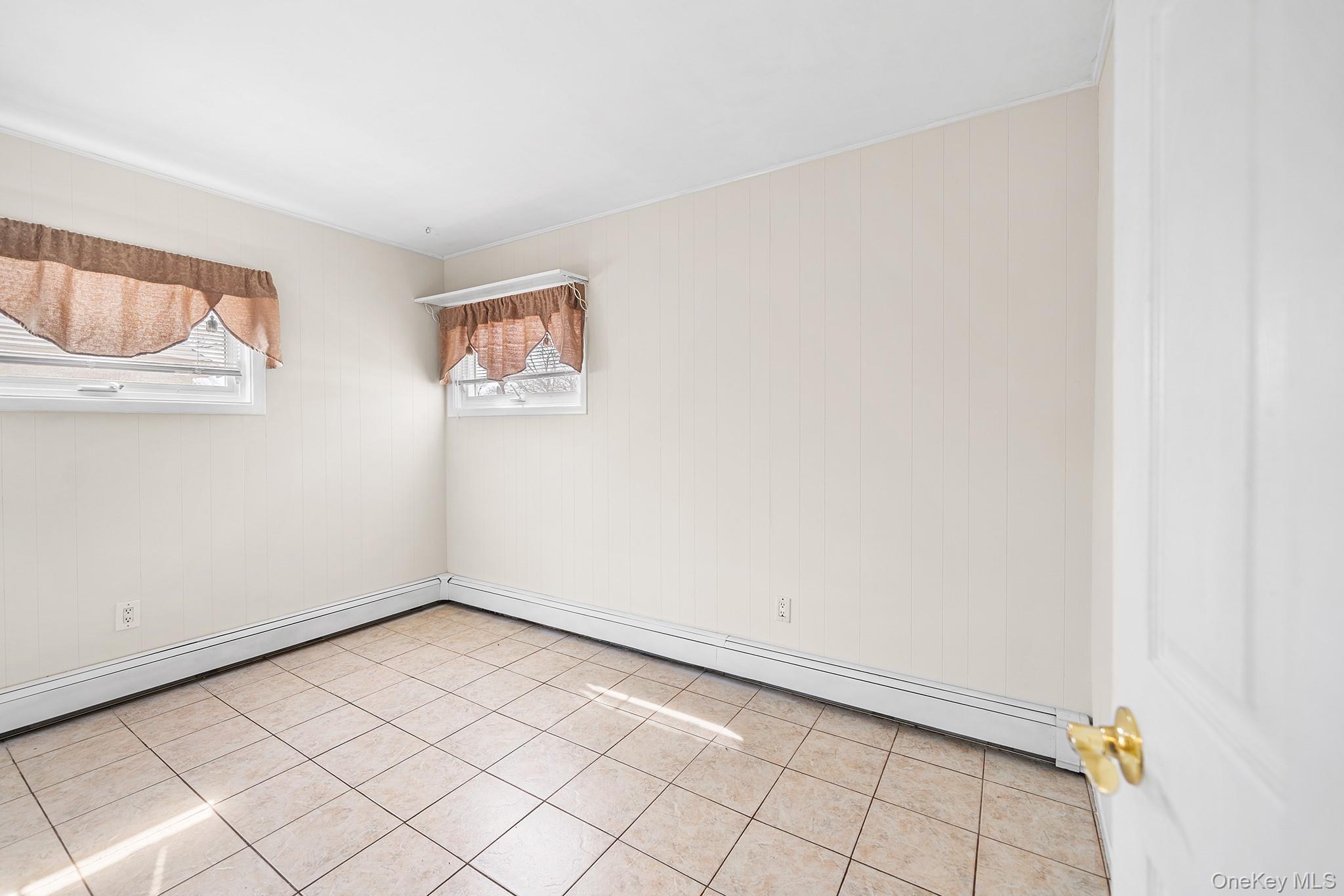 Single Family Red Maple  Nassau County, NY 11756, MLS-980031-26