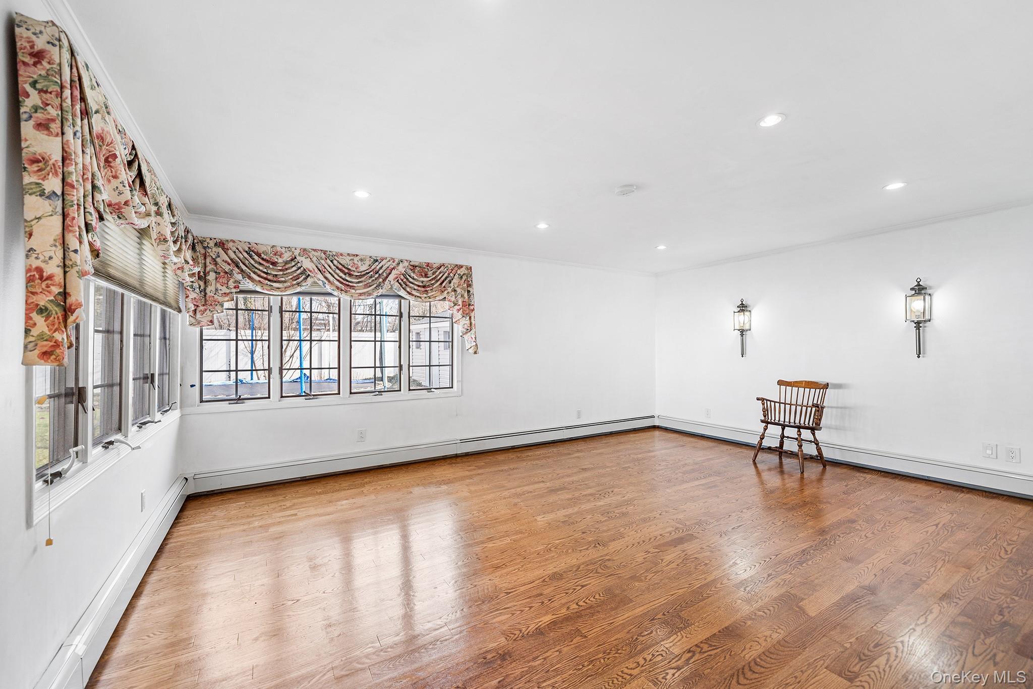 Single Family Red Maple  Nassau County, NY 11756, MLS-980031-9